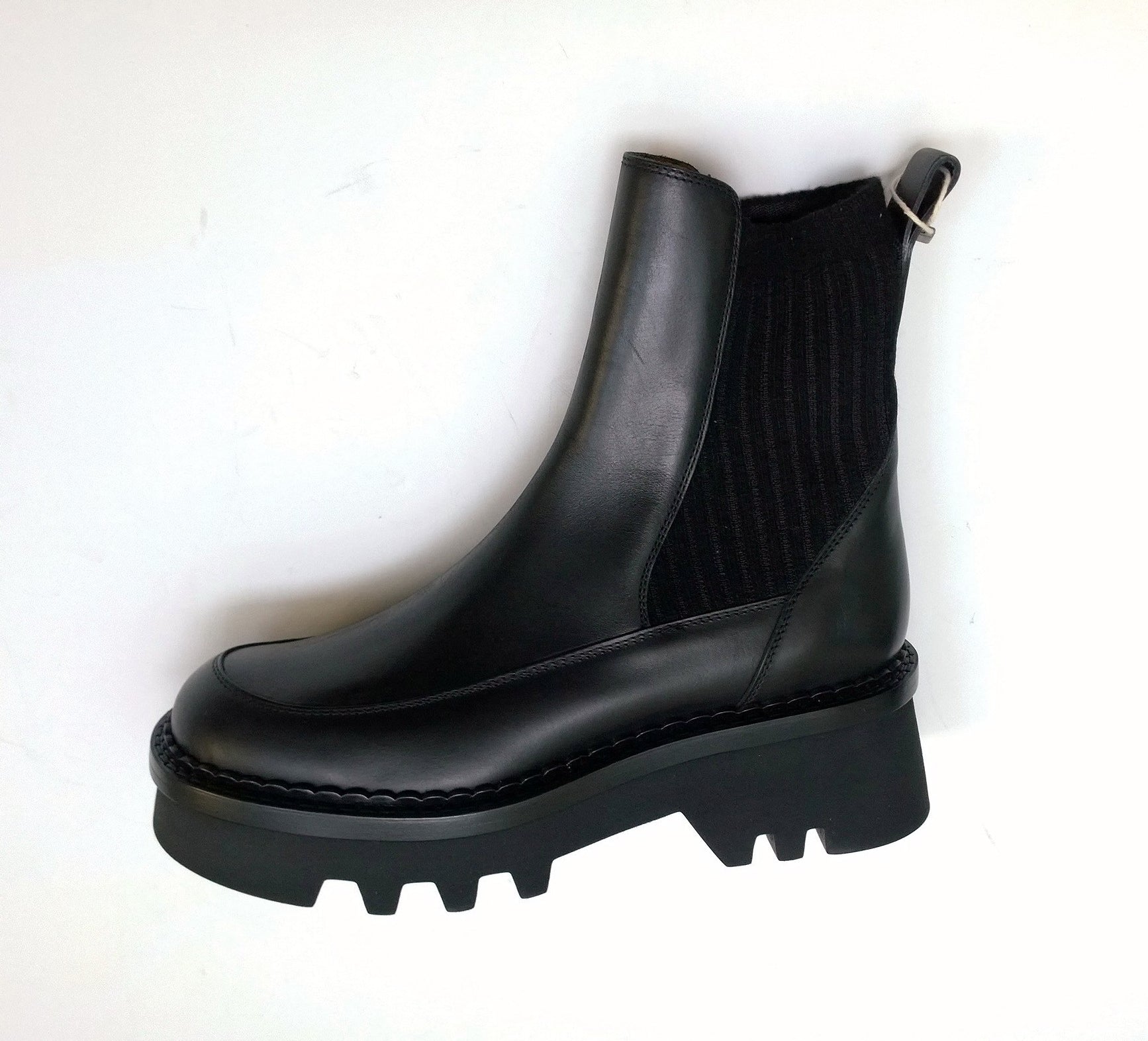 Chloé Owena Black Ankle Boots for Women - Platform Heel with Elastic Sides - Stylish Comfort for Work, Night Out & Fall Fashion