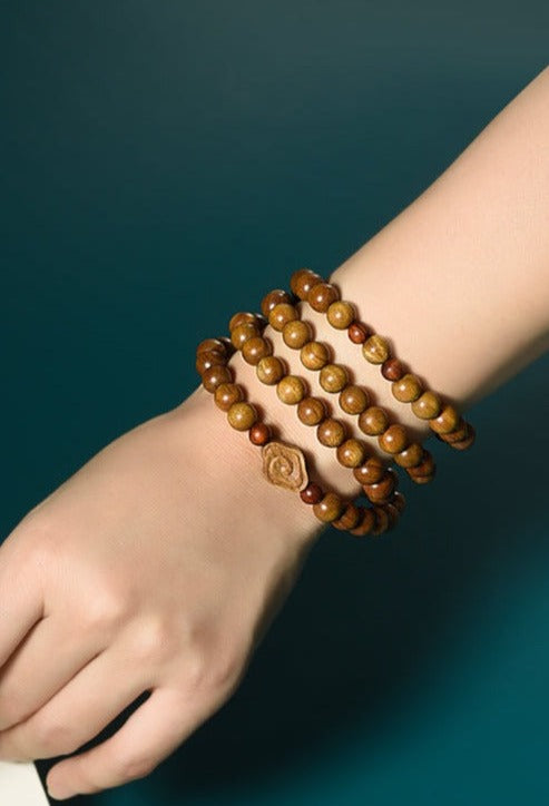 Natural Sandalwood Beads Bracelet for Men & Women - Handmade Wooden Buddhist Mala Prayer Beads - Meditation, Yoga, Stress Relief & Spiritual Gift