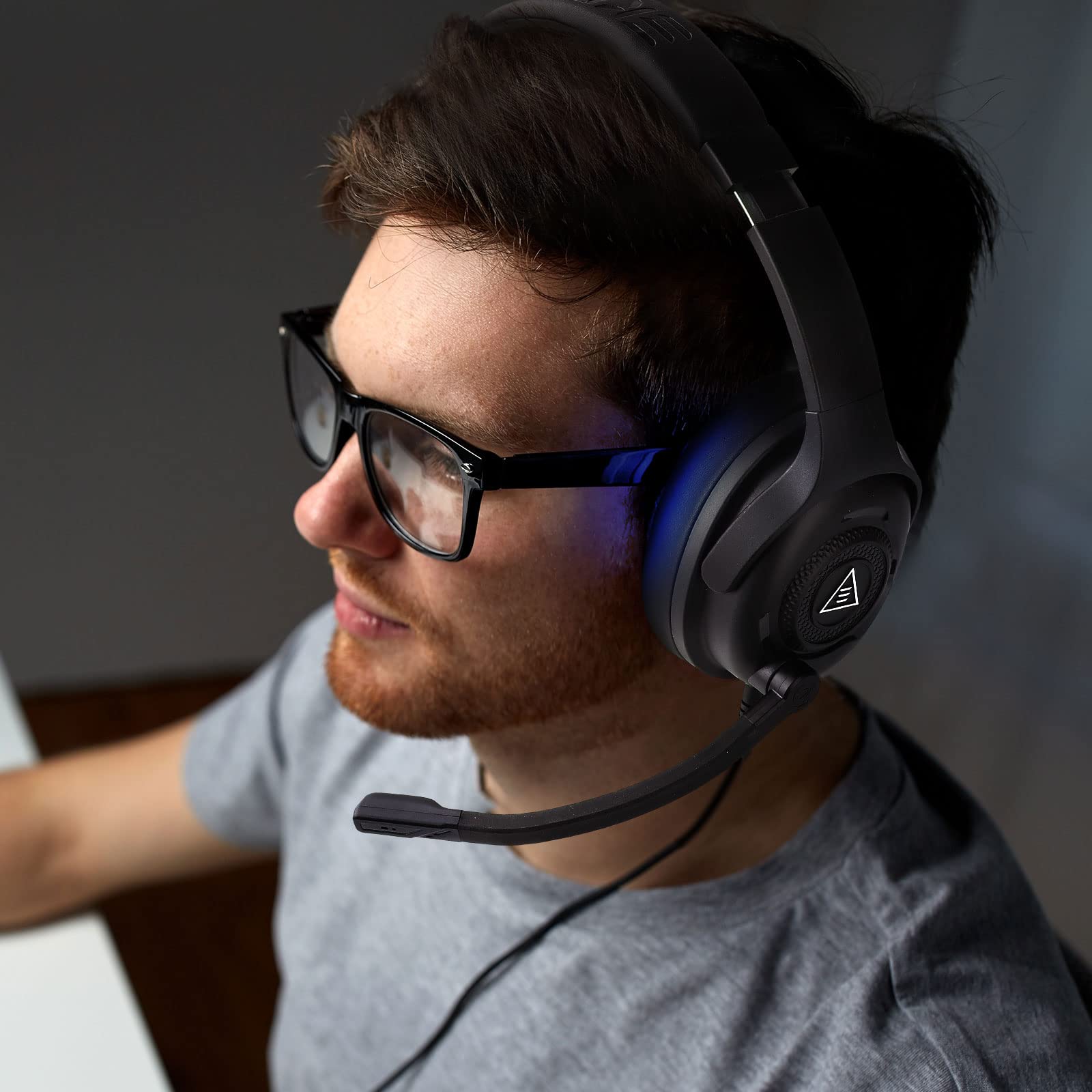 EKSA E4 AirComfy Lightweight Gaming Headset with Microphone - 263g Wired Headphones for PS5, PS4, Xbox One & PC - 50mm Drivers, Crystal Clear Surround Sound, Flip-to-Mute Mic - Perfect for Competitive Gaming & Long Sessions