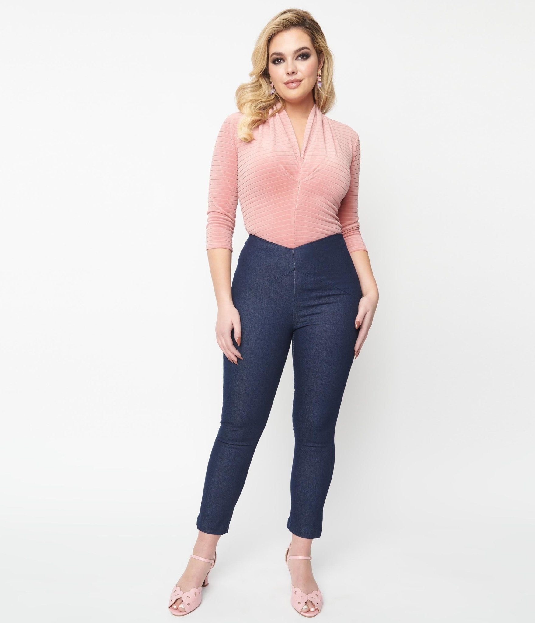Vintage 1930s Dark Denim High Waist Crop Pants - Retro V-Shape Denim Trousers for Women | Perfect for Themed Parties, Cosplay & Vintage Fashion Outfits