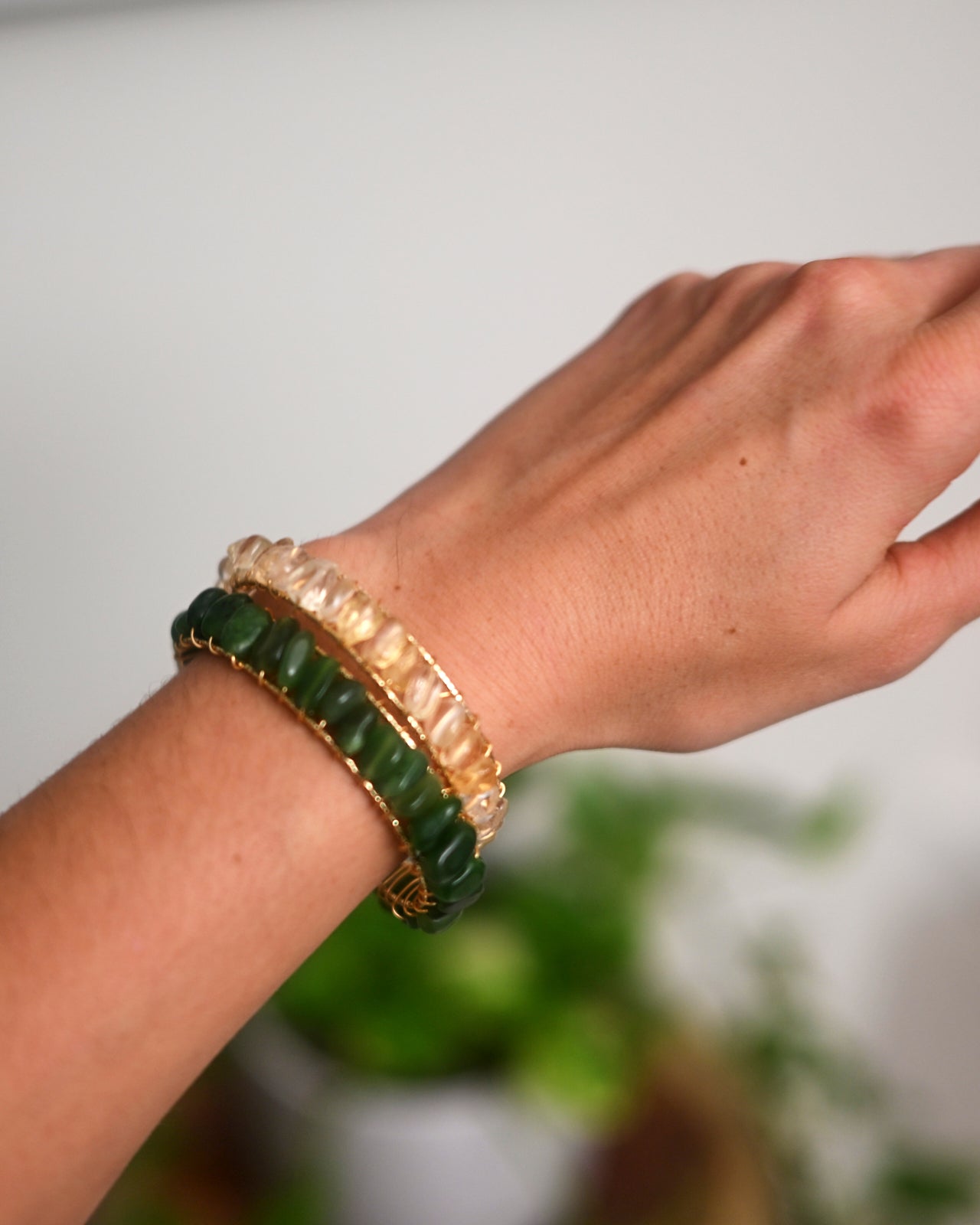 Natural Green Jade Bangle Bracelet for Women - Handcrafted Healing Stone Jewelry - Perfect for Meditation, Yoga & Spiritual Gifts