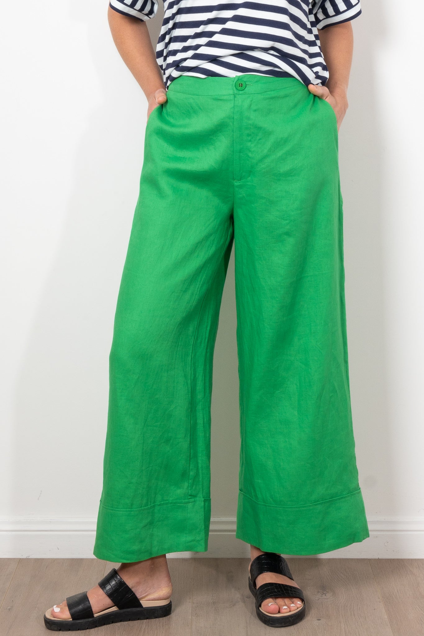 ELK Anneli Lightweight Pants for Women - Comfortable Stretch Trousers for Work, Travel & Casual Wear