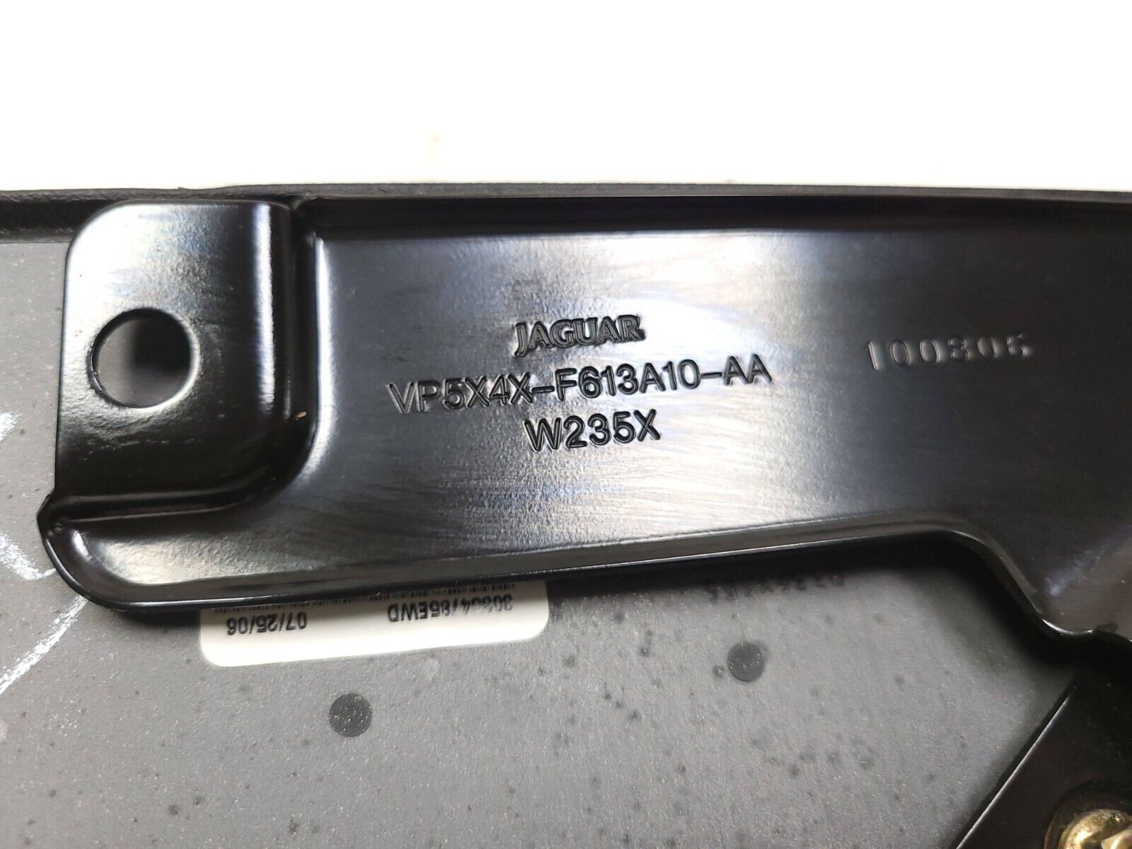 02 08 Jaguar X-Type Dash Trim Cover Driver Side Left OEM 86k - Perfect Fit Replacement for Interior Car Dashboard Repair & Upgrade