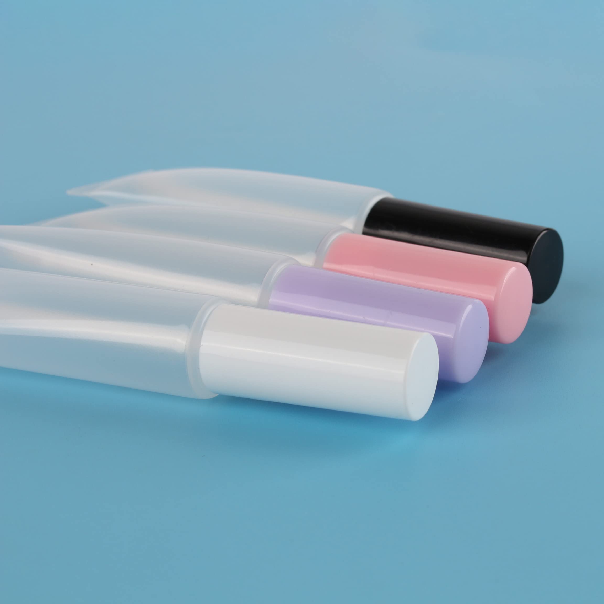 COSIDEA 50 Pack 15ml Empty White Lip Gloss Tubes with Applicator Wand (14.2g) - DIY Lip Gloss, Makeup Refill, Travel Size Cosmetic Containers for Salons & Home Use