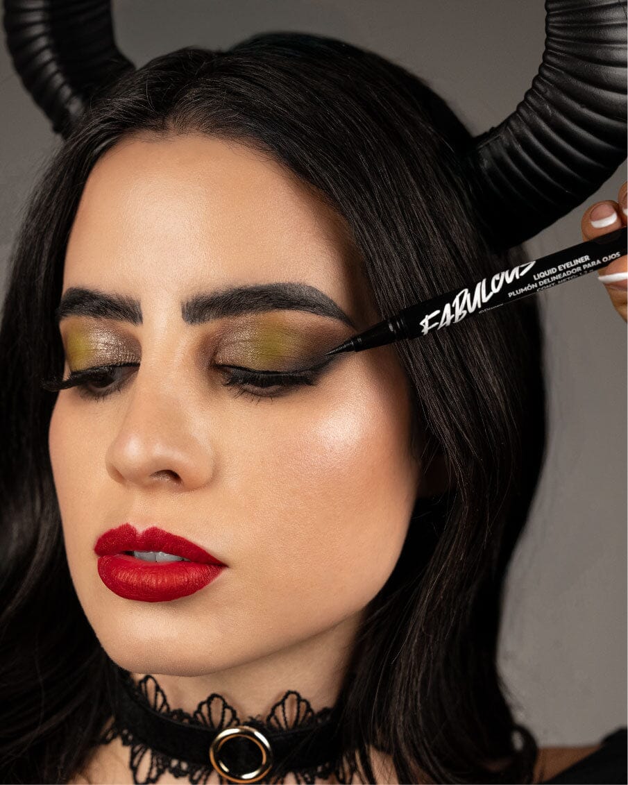 Maleficent-Inspired Liquid Eyeliner - Waterproof, Smudge-Proof & Long-Lasting for Dramatic Eye Looks - Perfect for Halloween, Cosplay & Night Out Makeup