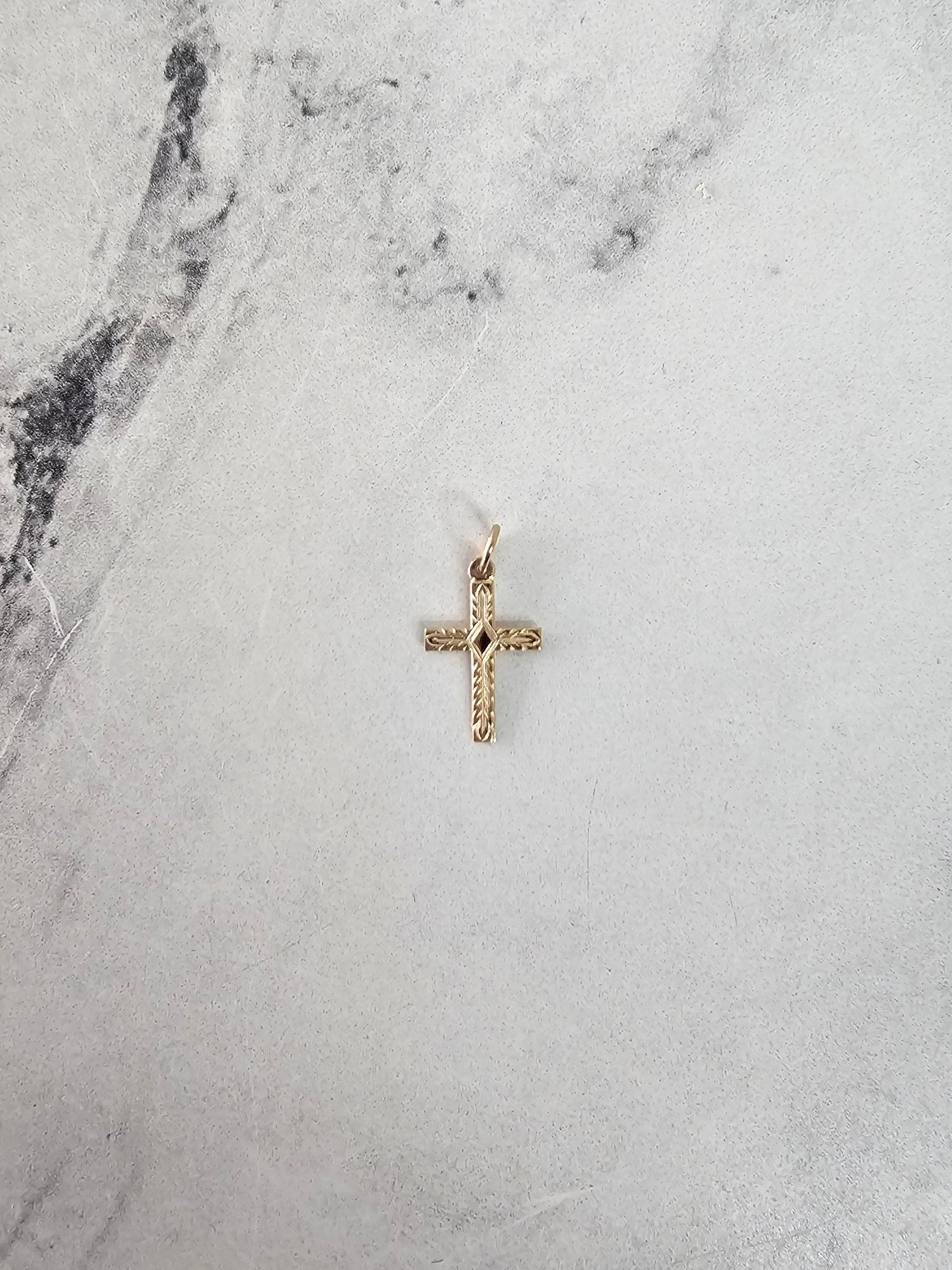 Vintage Style Diamond Cross Pendant Necklace - Elegant Jewelry Gift for Women, Perfect for Christmas, Valentine's Day & Special Occasions