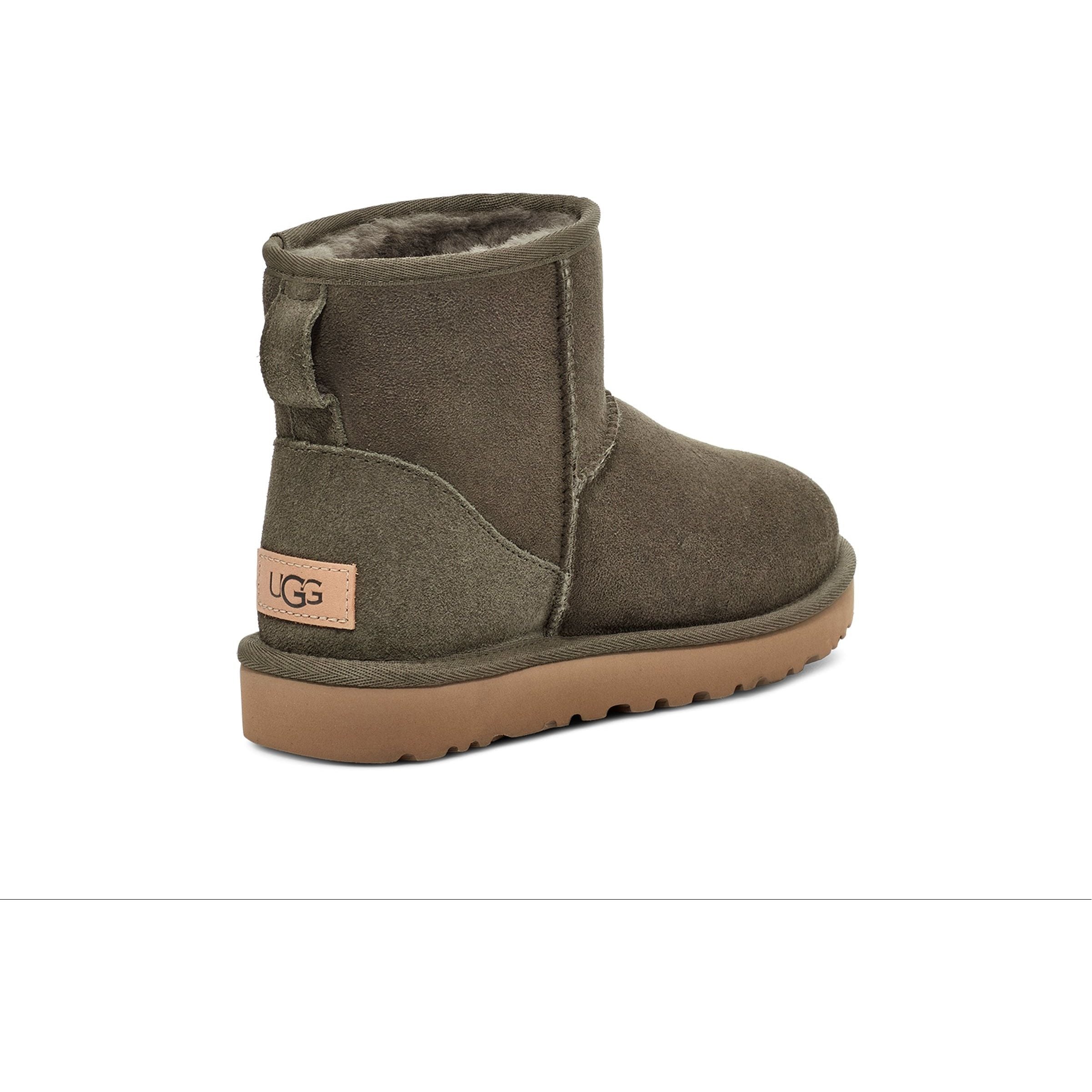 UGG Women's Classic Mini II Boots - Waterproof Winter Snow Boots for Women, Cozy Sheepskin Lined Ankle Boots for Cold Weather, Slate Grey | Perfect for Snow Days, Outdoor Activities & Casual Wear