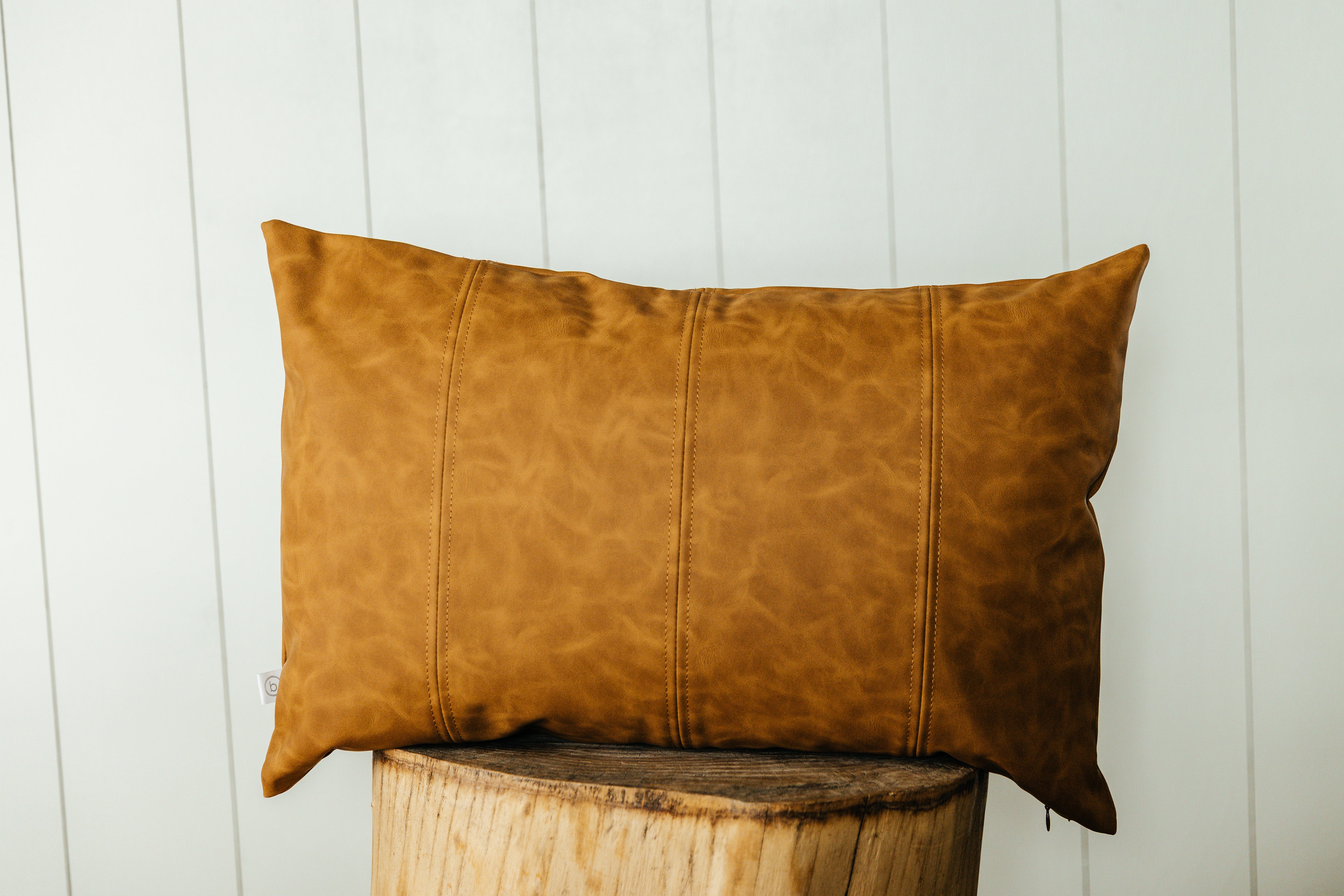 Luxury Lumbar Pillow Cover - Soft & Stylish Support for Sofa, Bed, or Office Chair - Perfect for Home Decor & Comfort