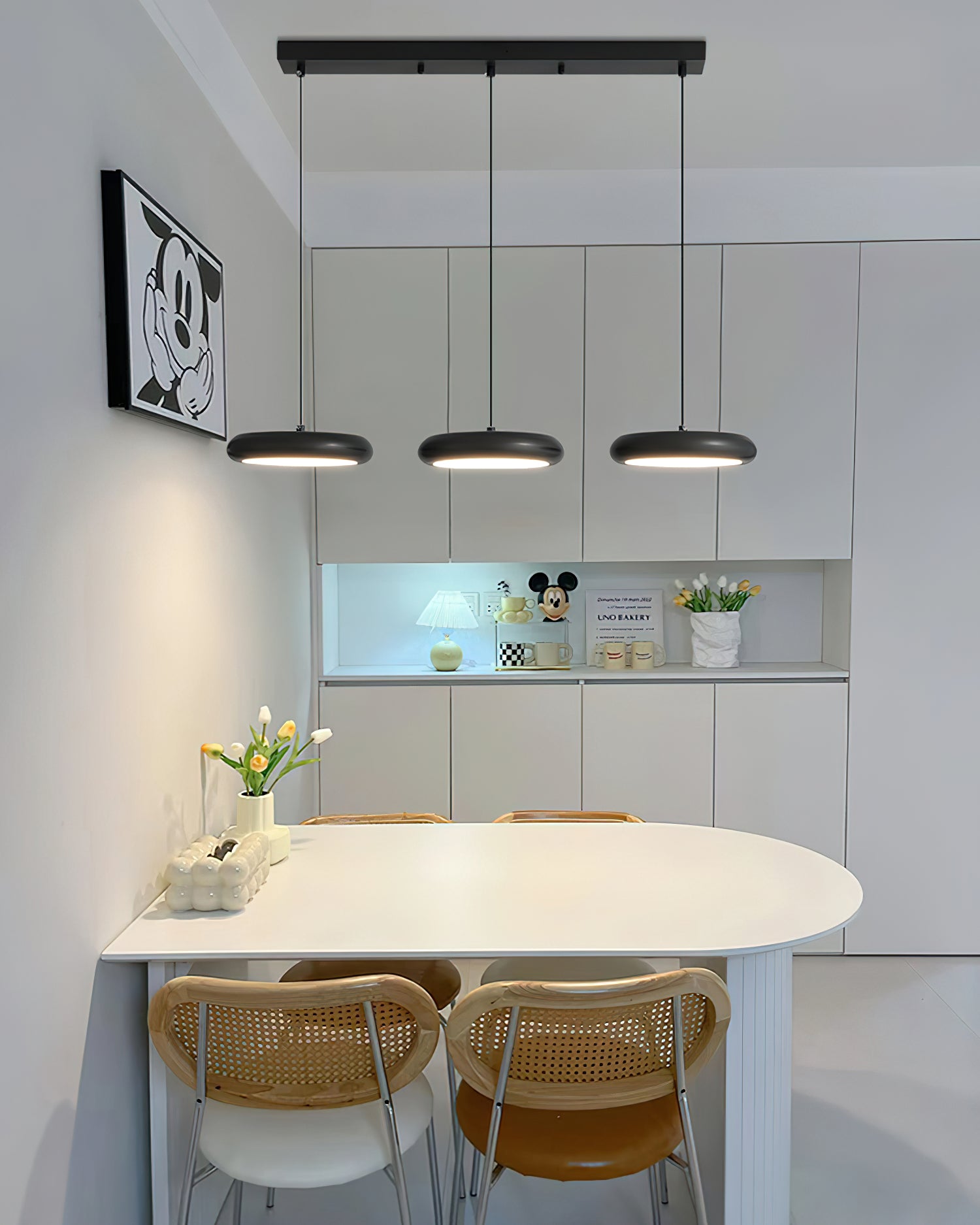 Reese Pendant Lamp - Modern Hanging Light Fixture for Kitchen Island, Dining Room & Bedroom | Dimmable LED Chandelier with Adjustable Height