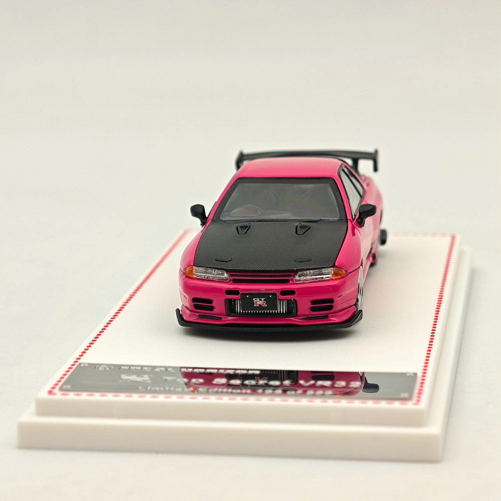 1/64 Nissan Skyline GT-R R32 Diecast Model Car with Carbon Hood - Top Secret Pink Edition | Collectible Toy for Car Enthusiasts & Display for Home/Office Decor
