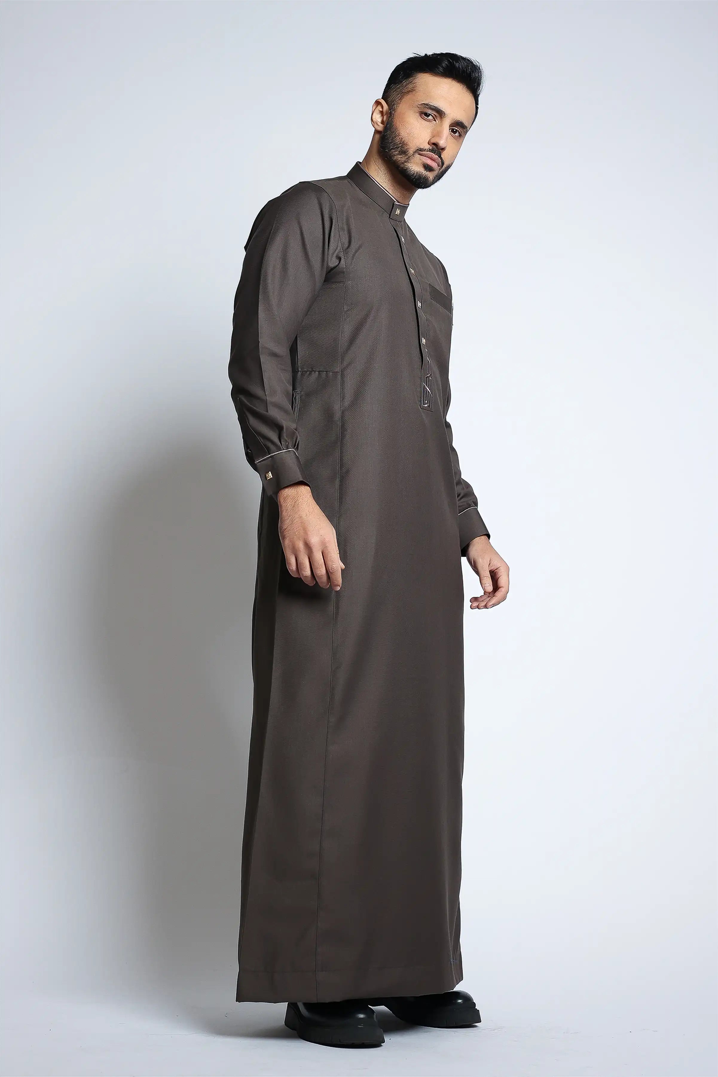 J132 Brown Embroidery Thobe for Men | Traditional Arabic Robe with Exquisite Embroidery | Perfect for Eid, Weddings & Special Occasions