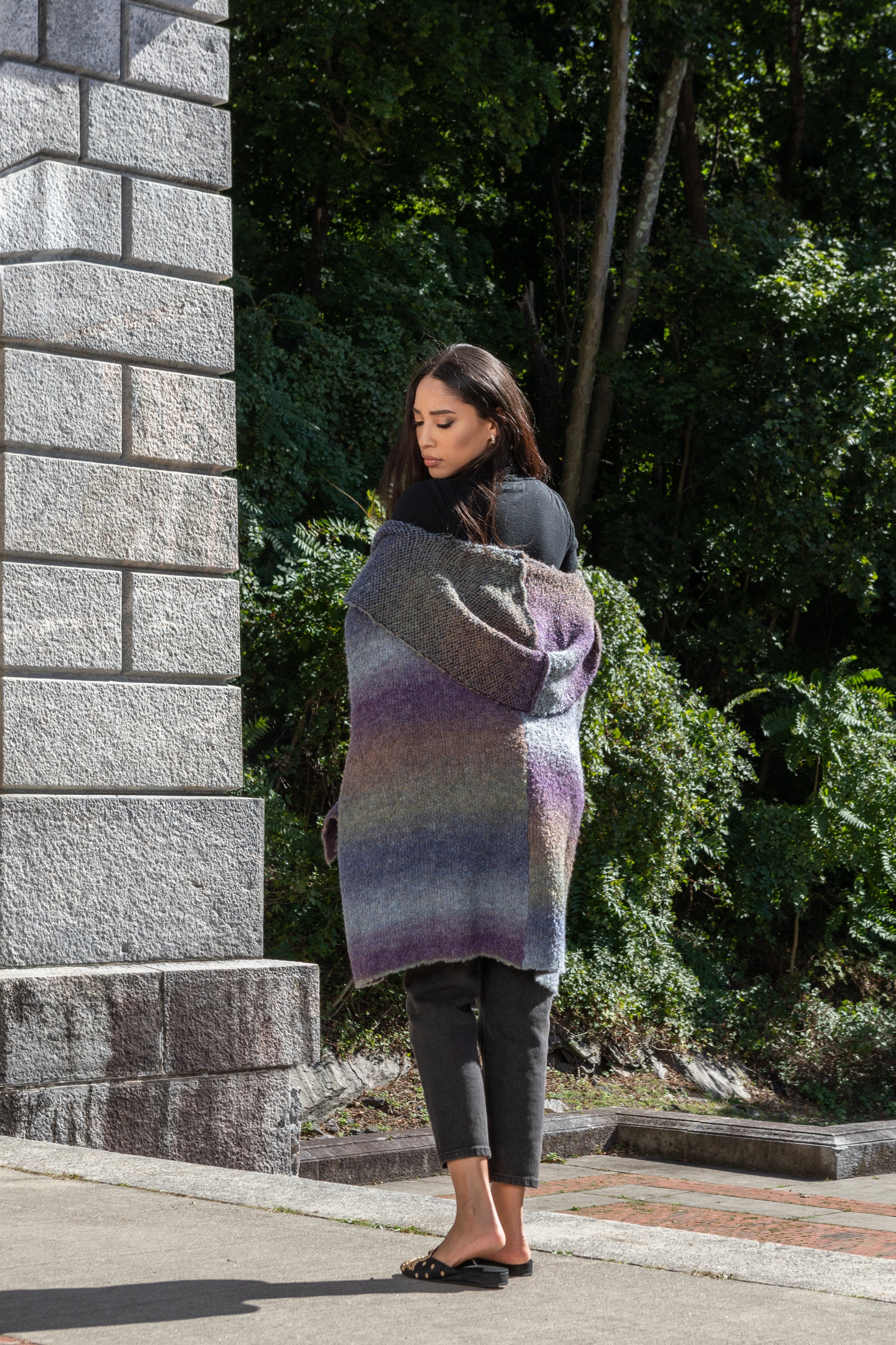 Stylish Hooded Kimono with Multicolor Gradient - Perfect for Loungewear, Yoga, and Beach Cover-Up