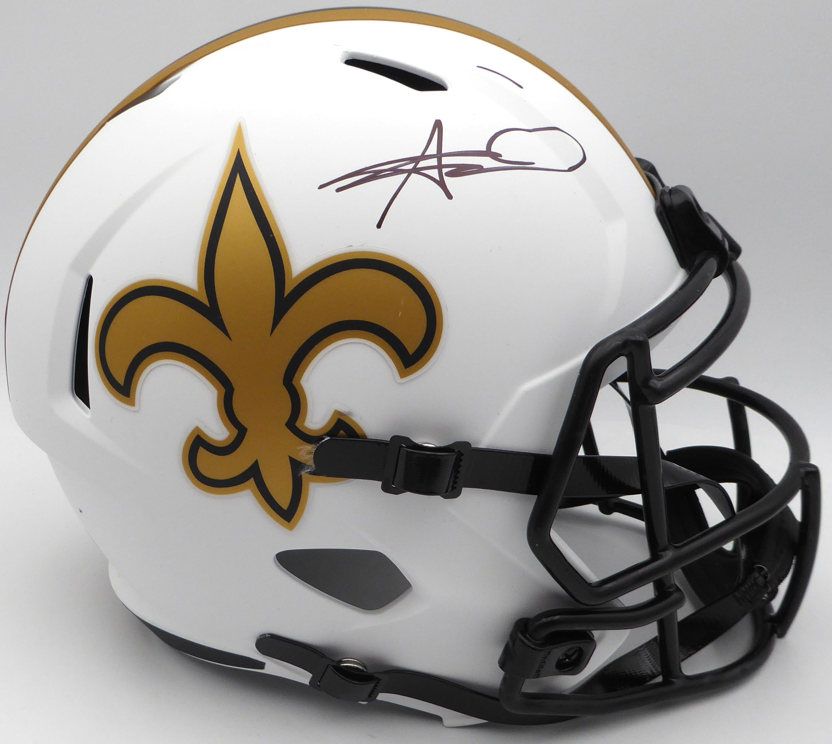 Alvin Kamara Autographed New Orleans Saints Lunar Eclipse White Full Size Replica Football Helmet with Beckett BAS QR Certification #1W403071 - Perfect for Sports Memorabilia Collectors and Saints Fans Display