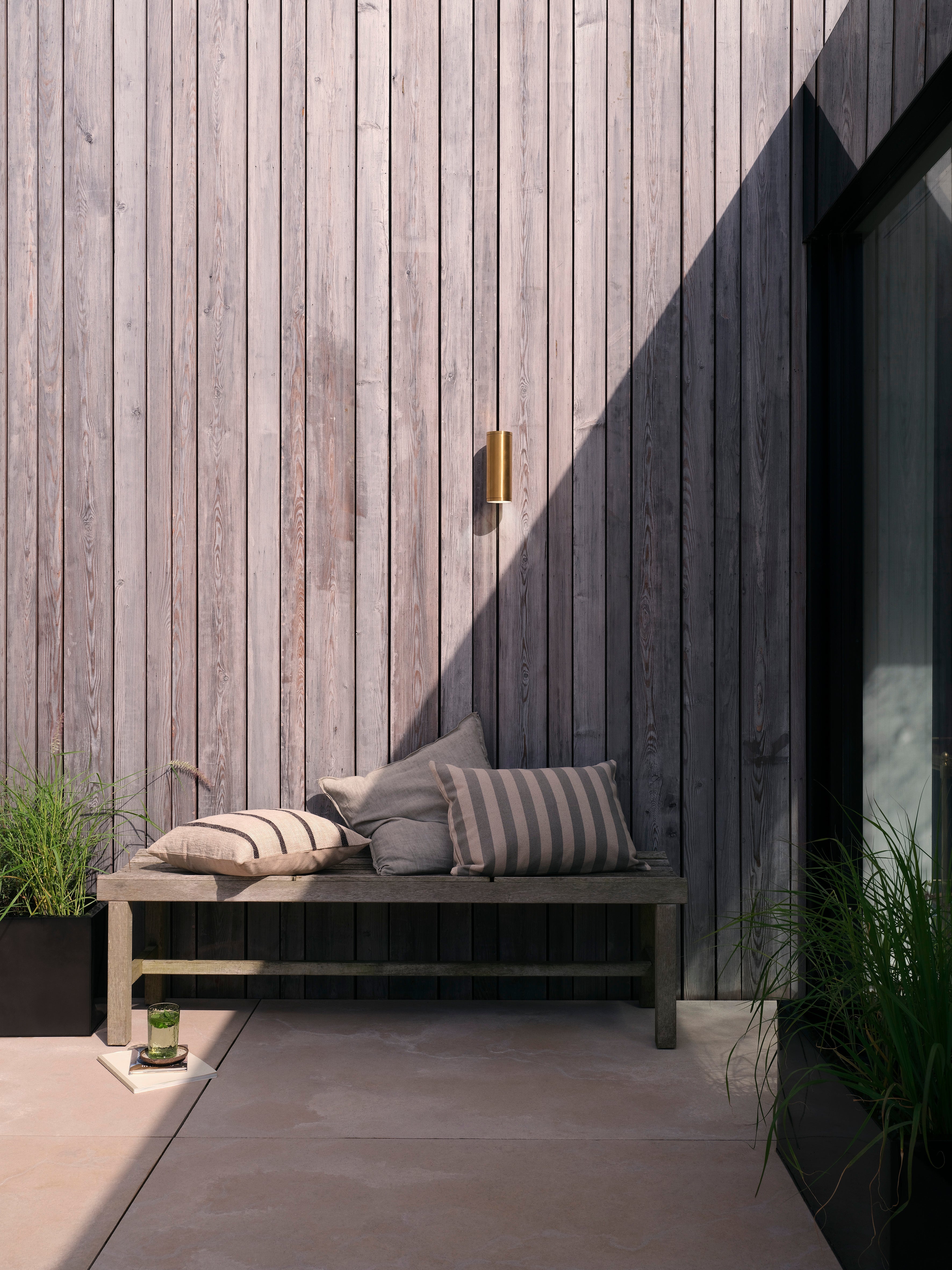 Ava 1/2Lt Coastal Wall Light - Brushed Stainless Steel/PVD Brushed Brass GU10 IP44 - Perfect for Beach House, Patio & Outdoor Lighting
