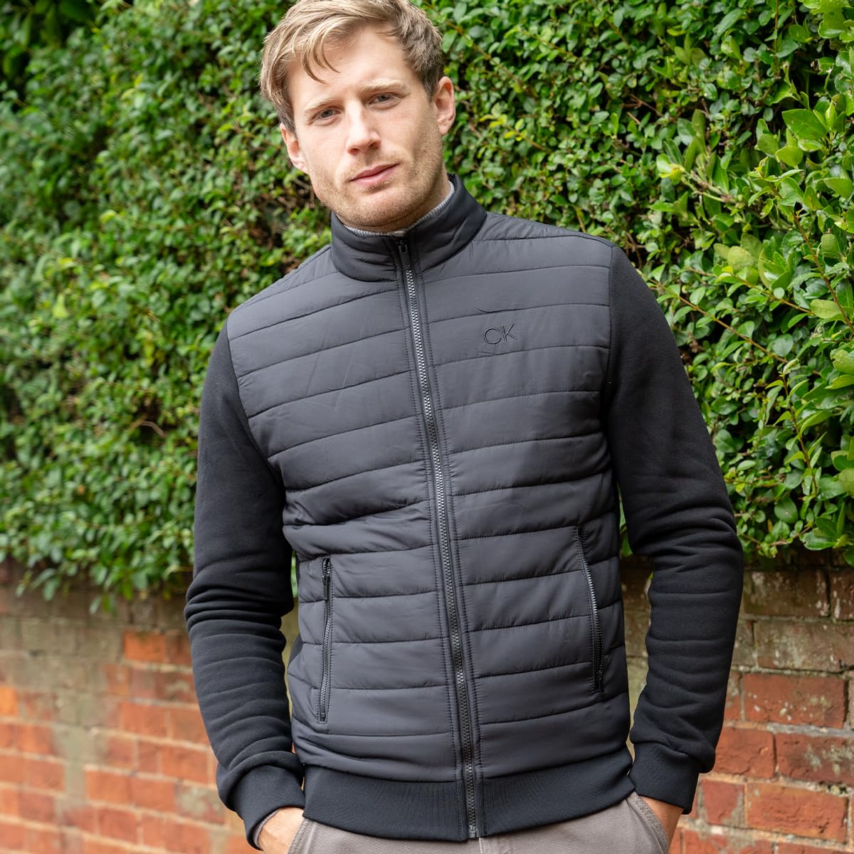 Calvin Klein Men's Hybrid Quilted Fleece Funnel Neck Jacket - Warm Winter Coat for Outdoor Activities & Casual Wear