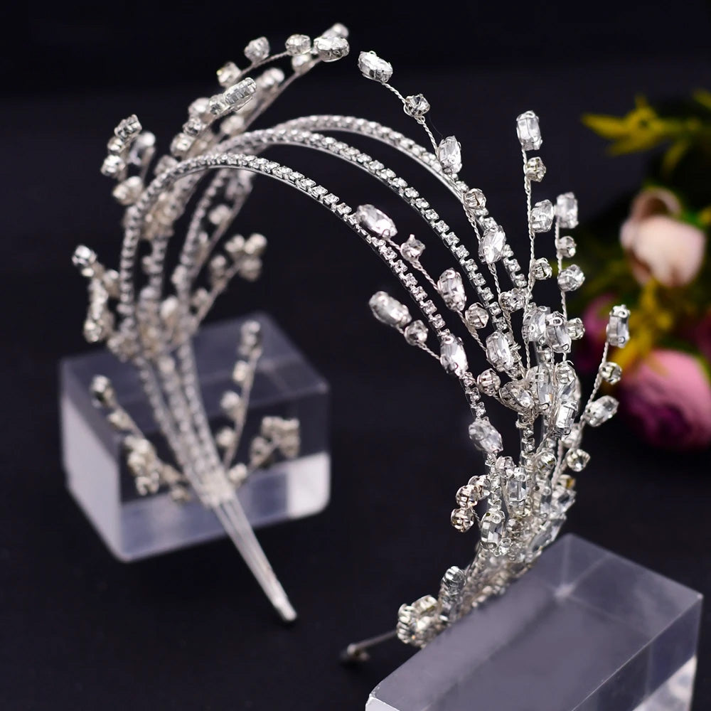 Sparkling Rhinestone Bridal Tiara - Elegant Crystal Wedding Headpiece for Bride, Princess, Prom & Special Occasions