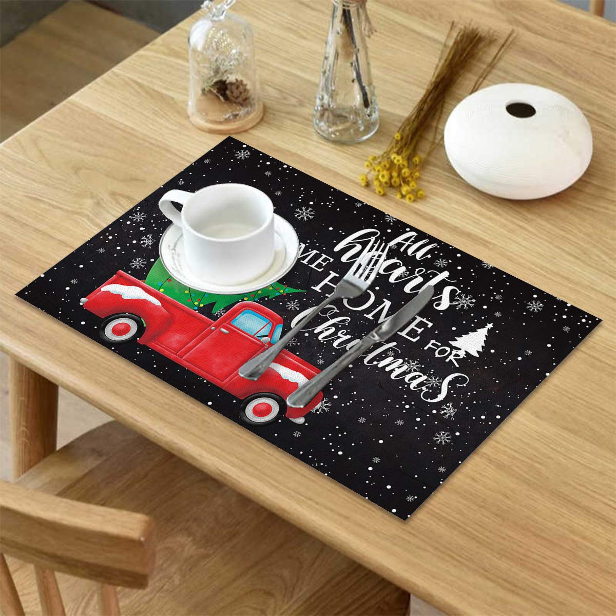 Xspring Christmas Placemats Set of 4 - Vintage Snowflake Red Car Design, Heat Resistant & Washable Burlap Table Mats for Dining, Round, Patio & Outdoor Tables | Holiday Dinner Decor & Seasonal Table Setting