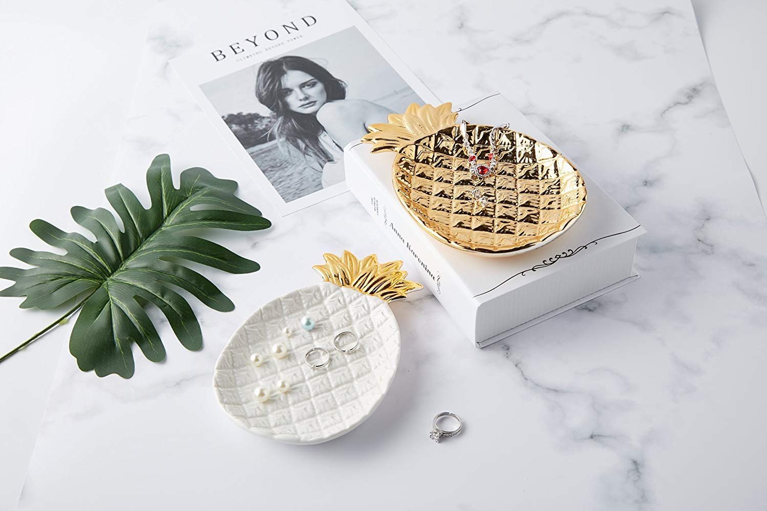 Lependor White Pineapple Ceramic Jewelry Tray - Elegant Ring Dish & Organizer for Jewelry, Keys, Phone, Watch, Wallet - Perfect Wedding & Birthday Gift - Home Decor & Vanity Display Accessory (Large Size)