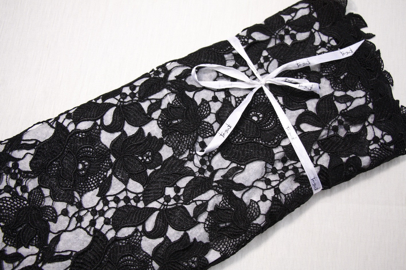Black Aurielle Lace - Elegant Lace Fabric for Wedding Dresses, Bridal Gowns & Home Decor - Perfect for DIY Crafts, Costumes & Fashion Design