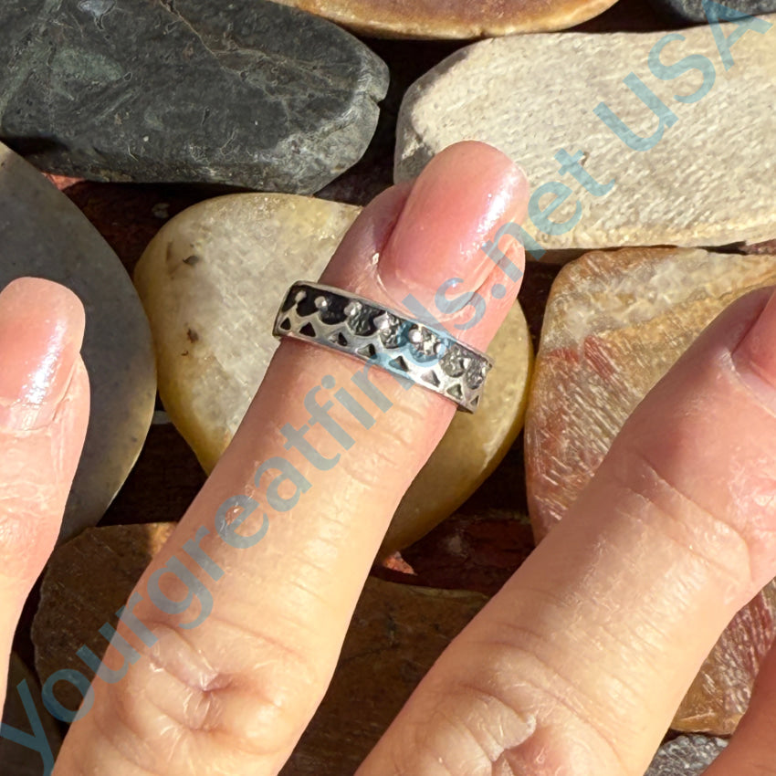 Sterling Silver Adjustable Toe Ring with Raised Crown Design - Perfect for Beach, Summer & Boho Fashion