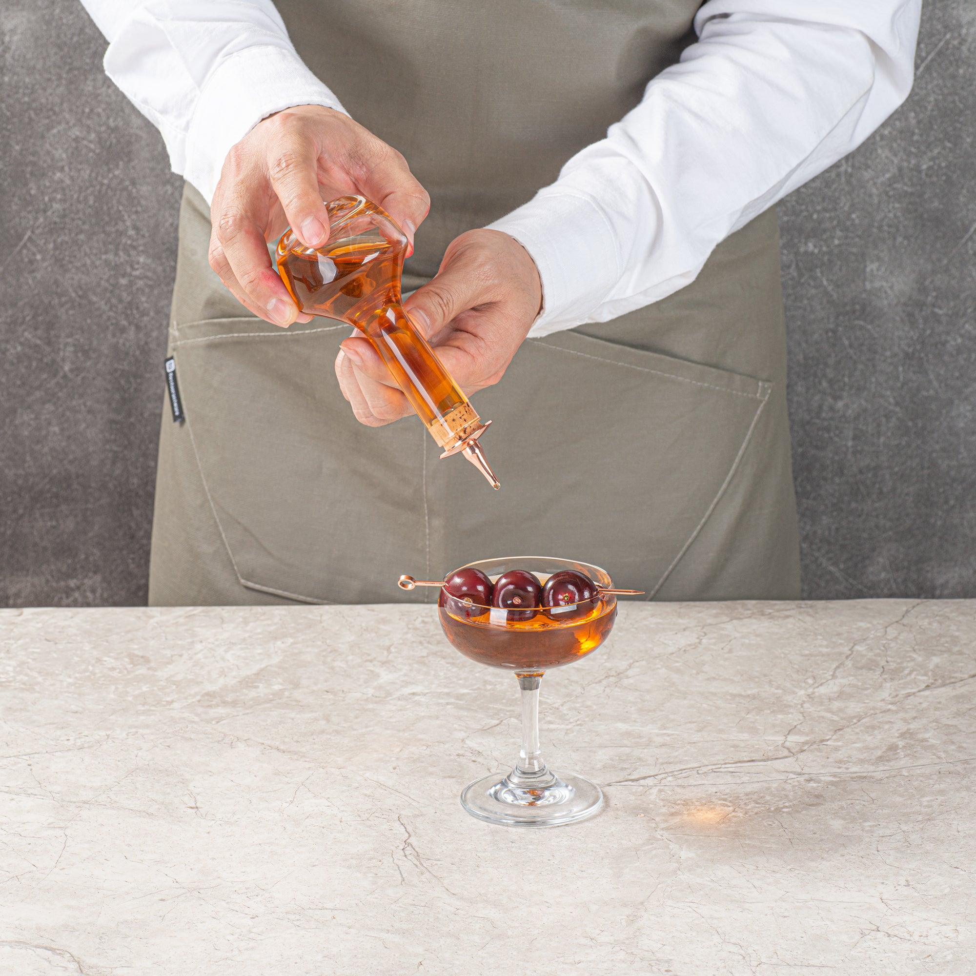 Premium 4 oz Glass Bitters Bottle - Modern Style with Copper Plated Dasher (5.75