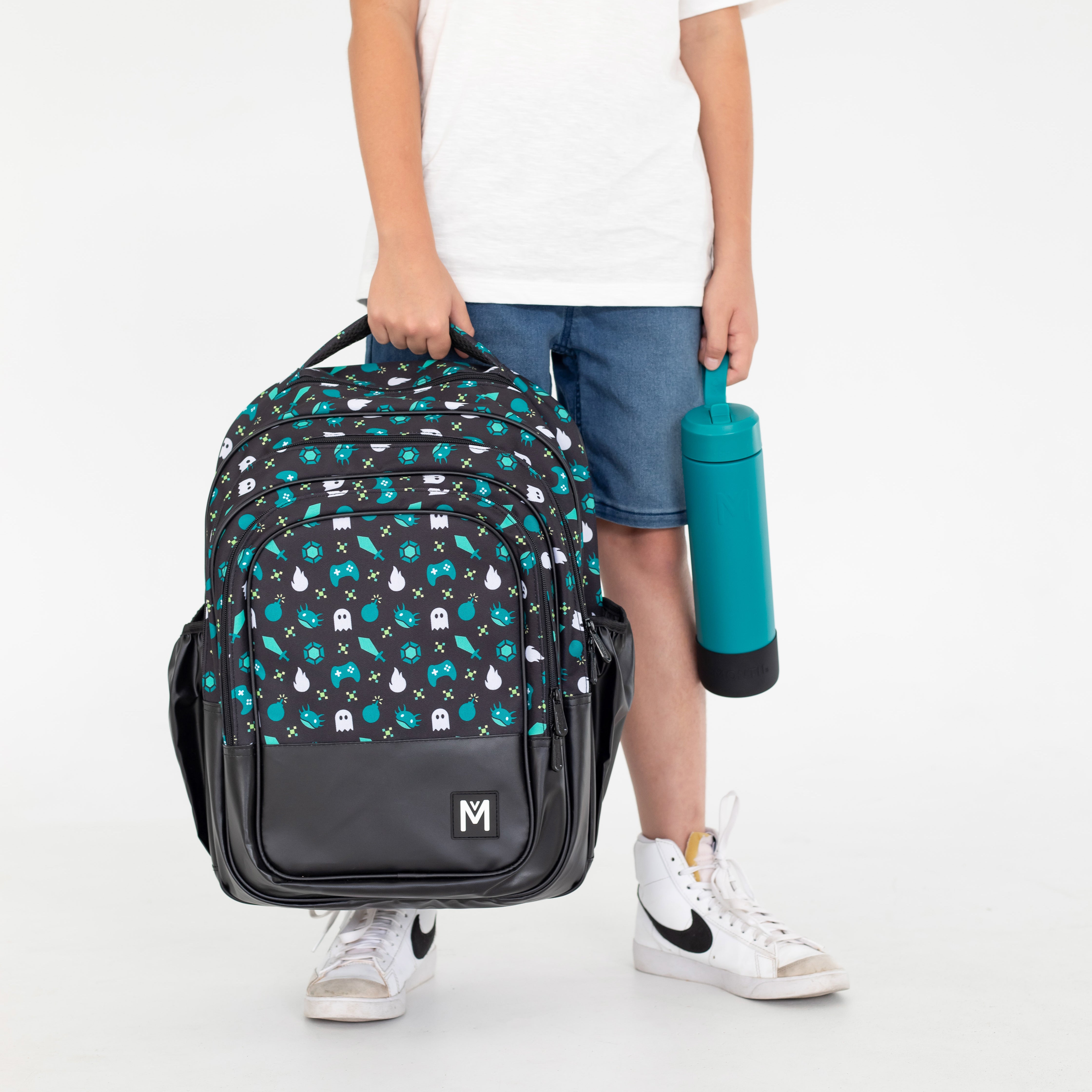 Montii.Co Gaming Backpack - Durable Laptop Backpack for Gamers with USB Charging Port - Perfect for Travel, School & Esports Events