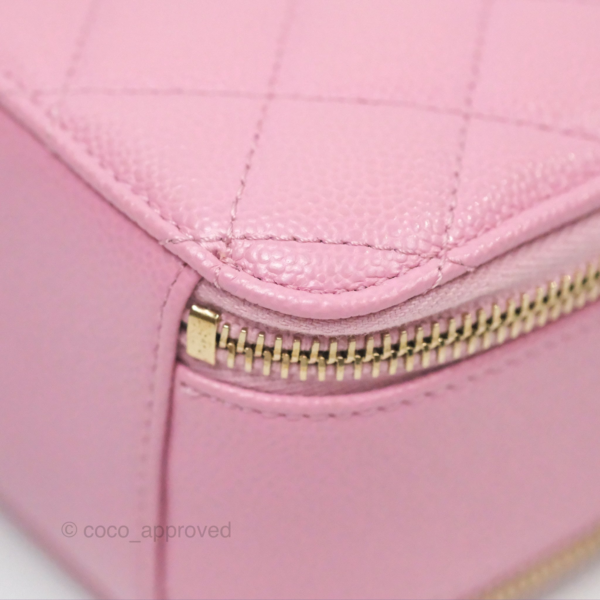 Chanel Caviar Quilted Small Vanity Case Handbag in Light Pink - Luxury Crossbody Bag for Women, Perfect for Date Night & Special Occasions