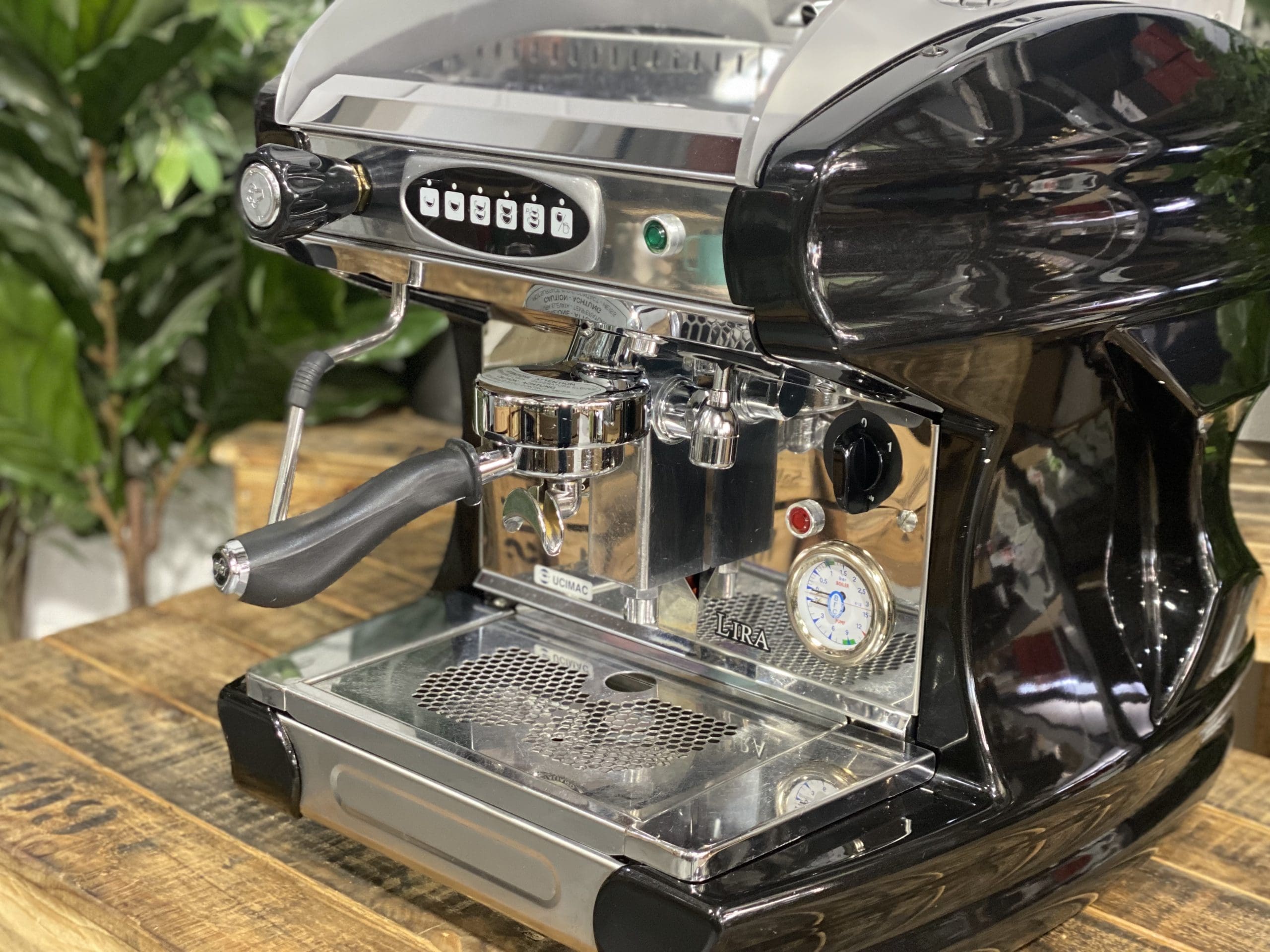 BFC Lira 1 Group Commercial Espresso Machine - Professional Black Coffee Maker for Cafes, Restaurants & Home Baristas | Perfect for Espresso, Cappuccino & Latte Art