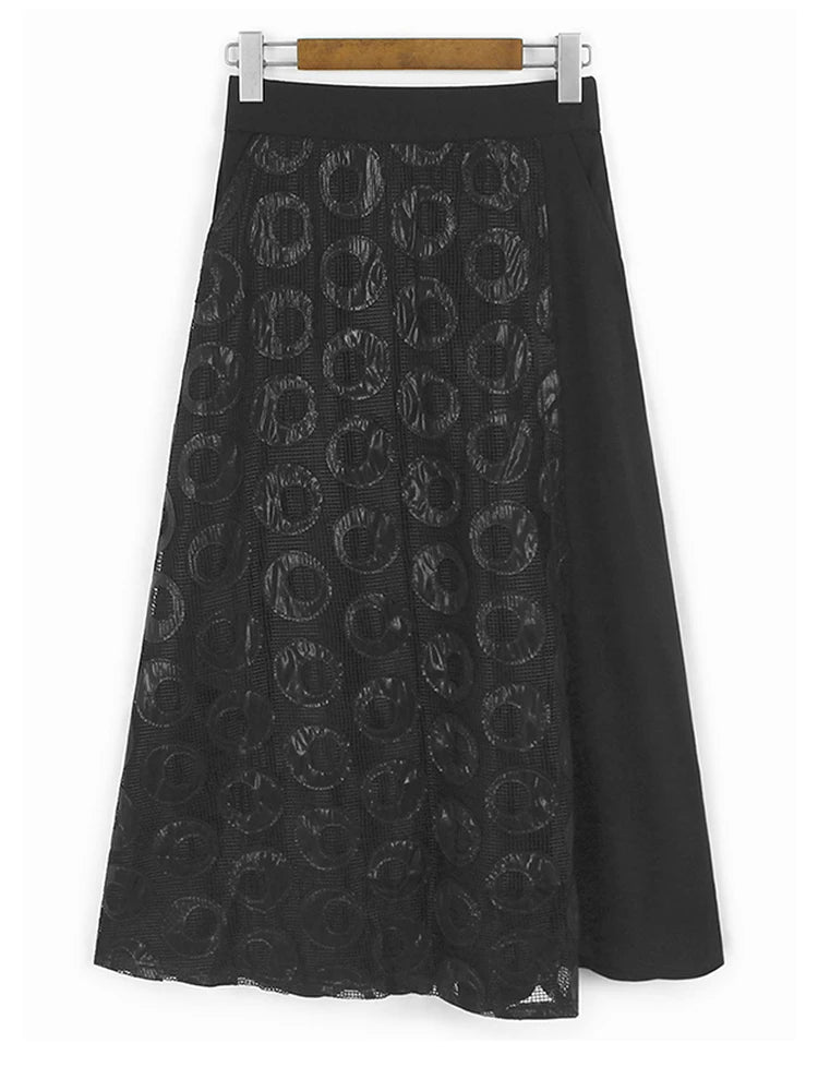 black skirt