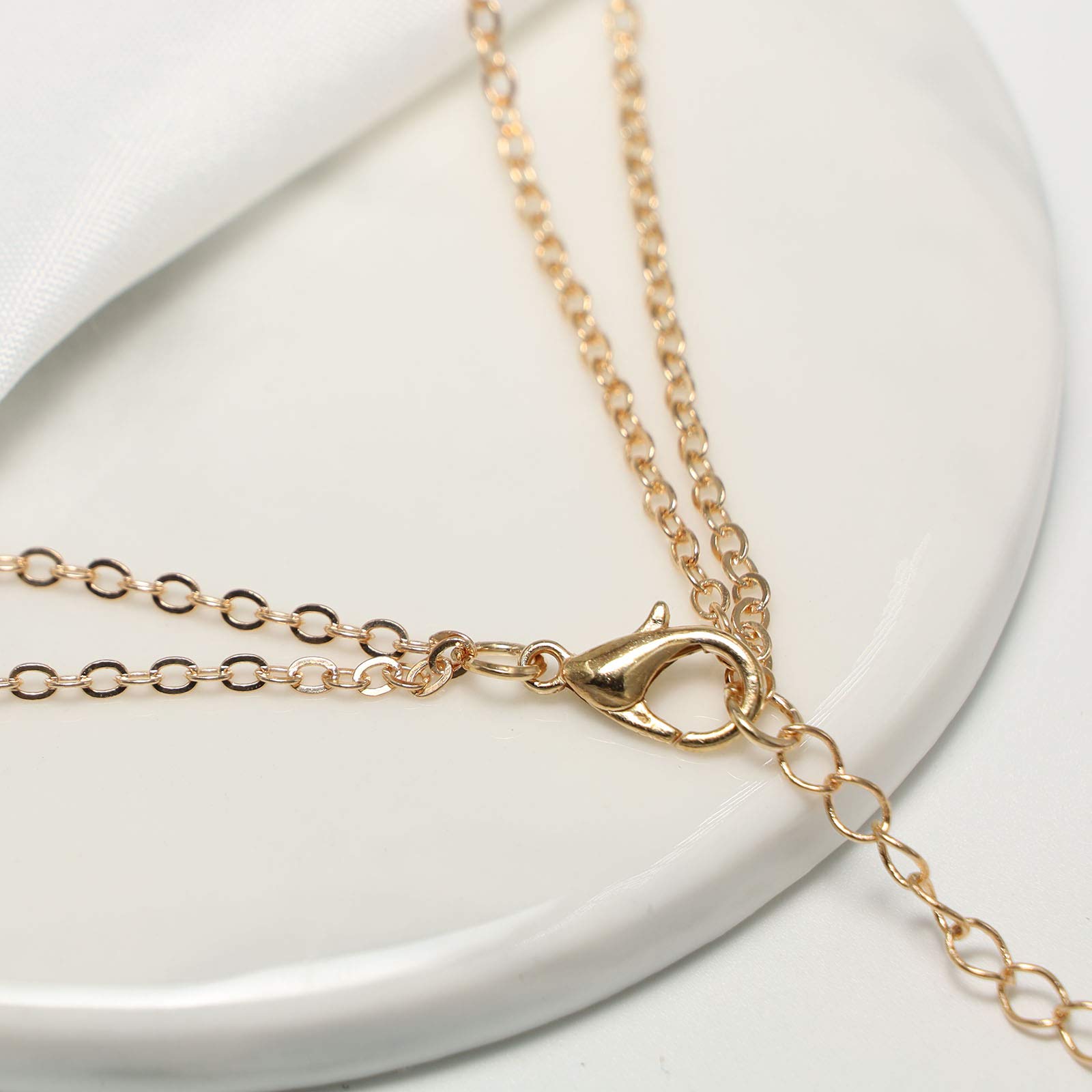 V-Shaped Pendant Necklace for Women - Layered Initial V Necklace Choker with Boho Chain - Elegant Jewelry Gift for Her | Perfect for Everyday Wear, Date Nights & Boho Fashion