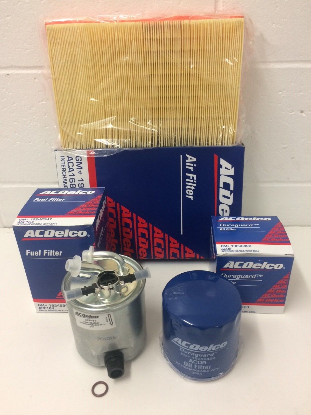 Nissan Navara D40 2.5L YD25DDT Diesel Engine Service Kit - Oil Filter, Air Filter & Fuel Filter Replacement Parts for Off-Road & Daily Driving Maintenance