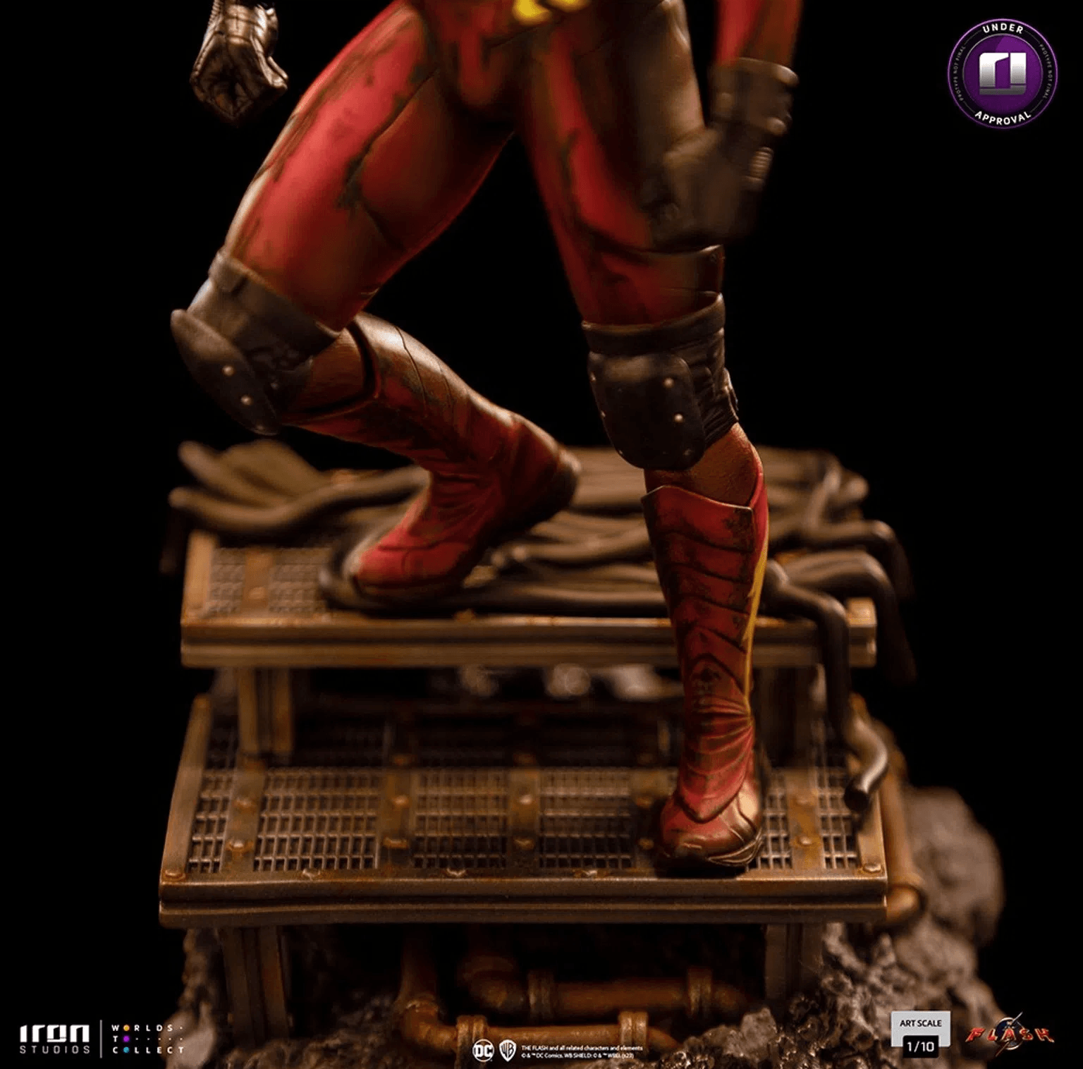 Iron Studios The Flash Movie Flash Alternate Version Art Scale 1/10 Statue - DC Comics Collectible Figure for Display & Home Decor