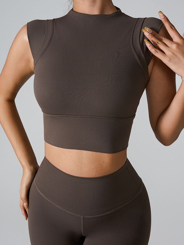 ZASUWA Women's Solid Color Basic Cropped Short Sleeve T-Shirt - Casual Summer Top for Streetwear, Workout & Everyday Outfits