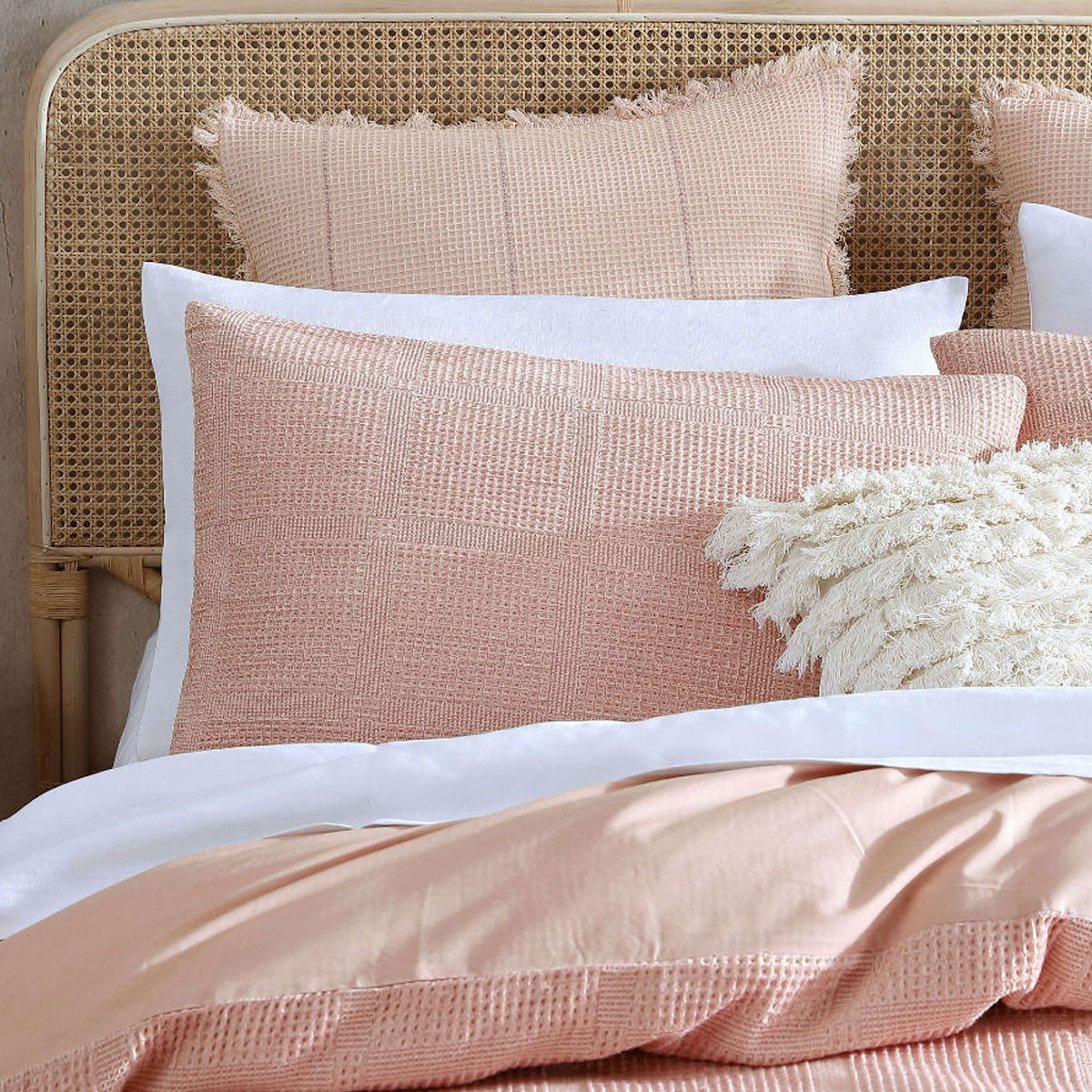 Linen House Galicia Peony Quilt Cover Set - Queen Size Floral Bedding with Pillowcases | Perfect for Master Bedroom, Guest Room & Boho Chic Home Decor