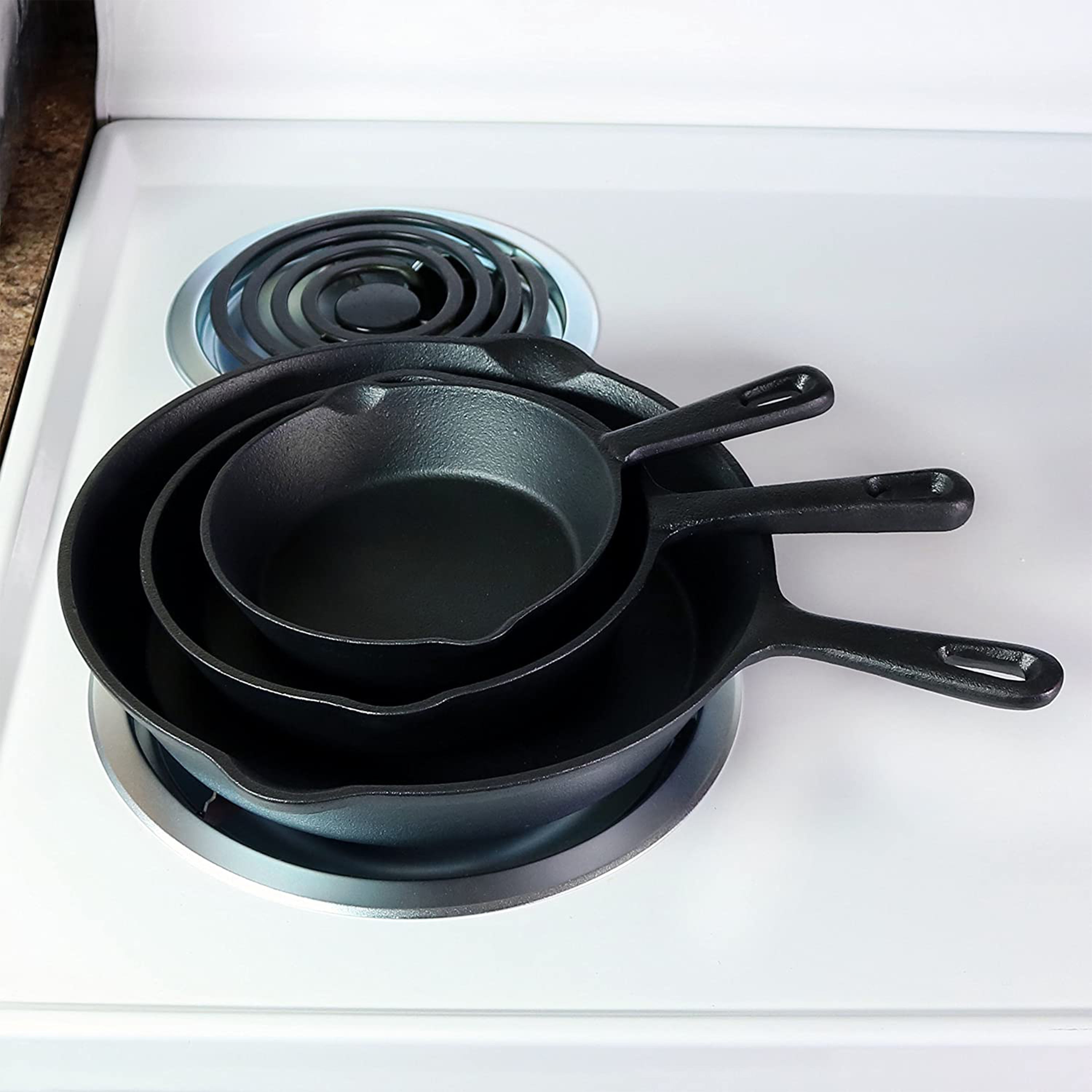 Premium Pre-Seasoned 3-Piece Cast Iron Skillet Set - 8