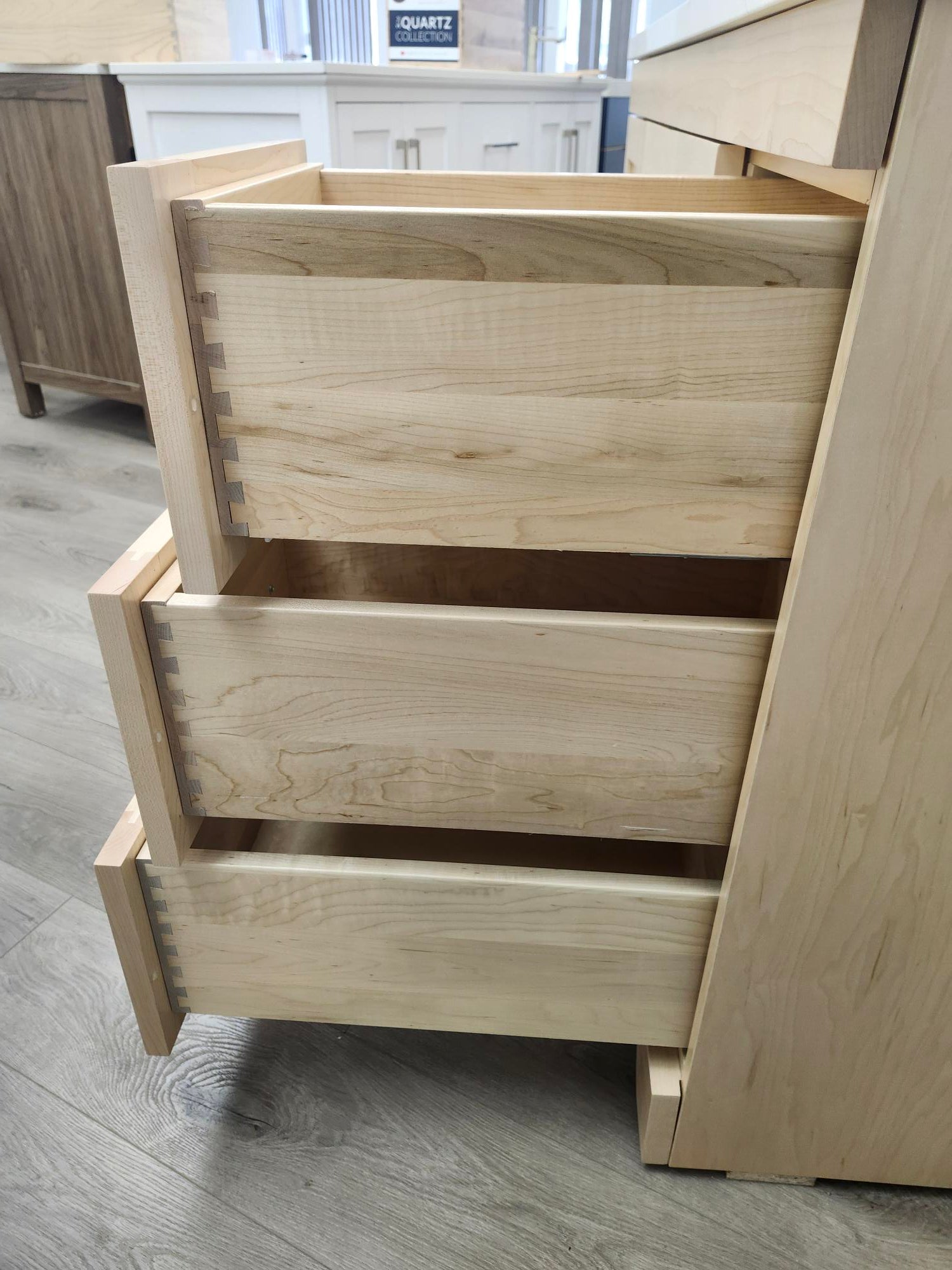 Natural Stain Bathroom Vanity with White Quartz Countertop - Canadian Maple 42 - Perfect for Modern Bathrooms & Powder Rooms