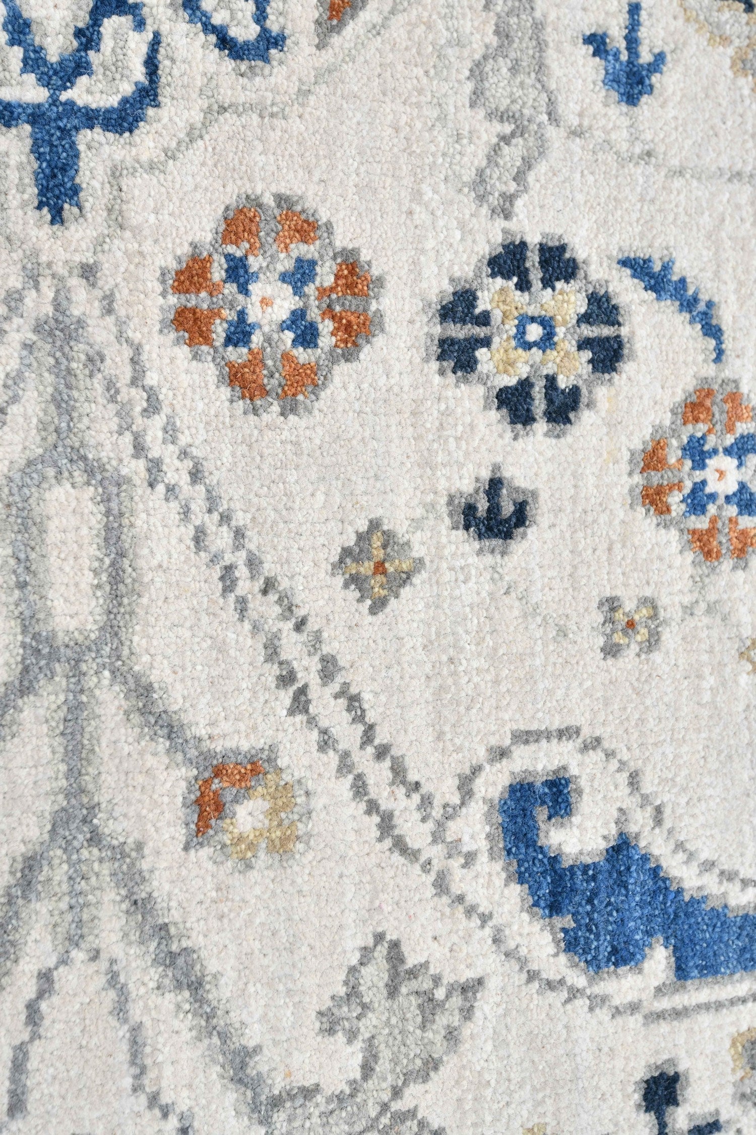 Arabesque Handwoven Transitional Area Rug J72188 - Perfect for Living Room, Bedroom & Home Decor