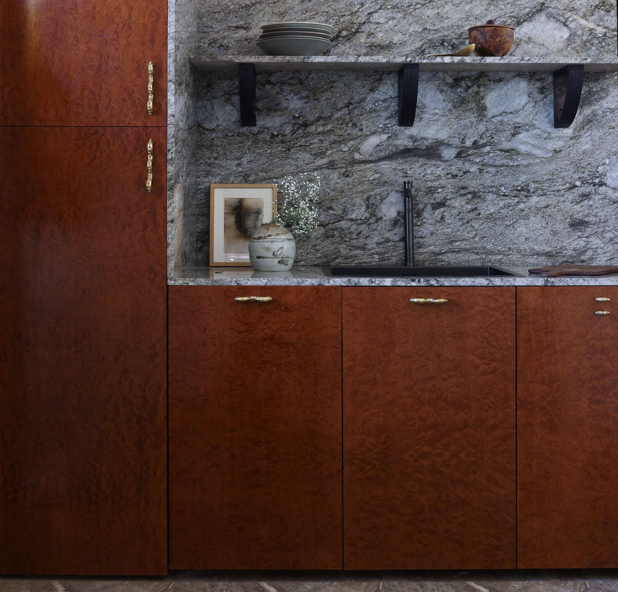 Large Cabinet Pull Form No. 39 - 5.4 Inch Center to Center - Premium Kitchen & Bathroom Hardware for Drawers and Cabinets