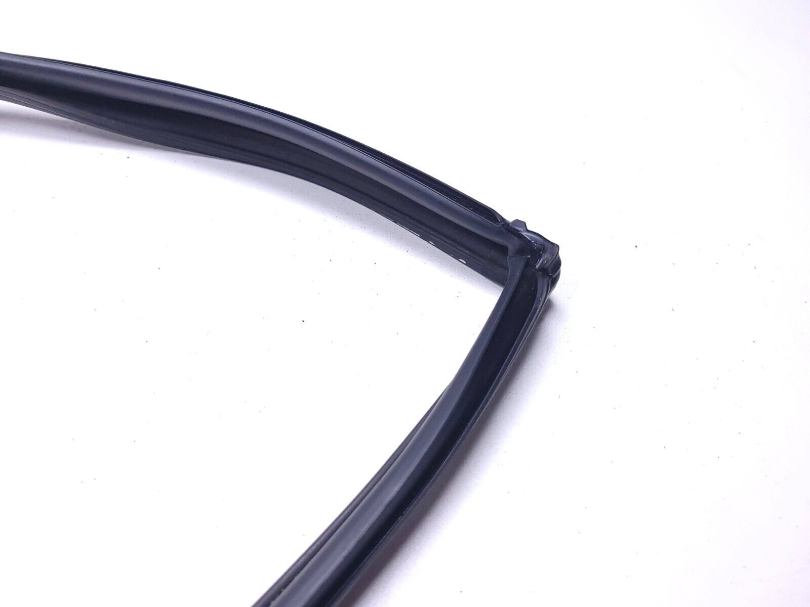 03 08 Toyota Corolla Rear Right Passenger Side Door Weatherstrip Seal - 3pcs OEM Replacement - Perfect for Weather Protection & Noise Reduction While Driving