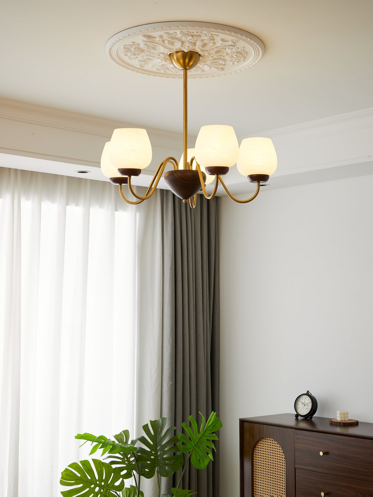 Aurorium Crystal Chandelier - Elegant Modern Ceiling Light Fixture for Dining Room, Living Room & Bedroom | Perfect for Home Decor, Wedding & Luxury Interior Design