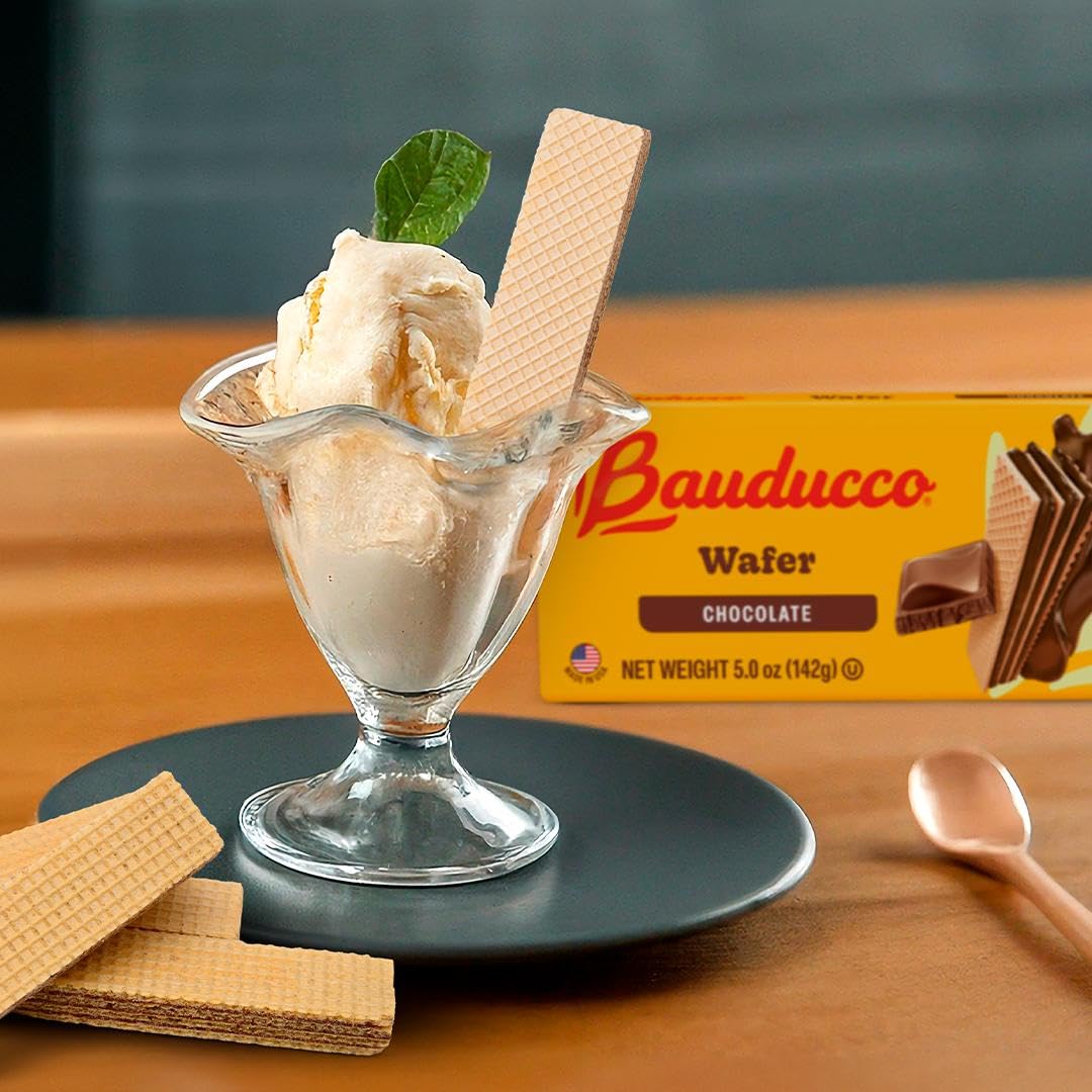 Bauducco Vanilla Wafers - Crispy Wafer Cookies with 3 Layers of Vanilla Cream - Sweet Snack or Dessert - 5.0 oz (Pack of 1) - Perfect for Tea Time, Office Snacks & Party Treats