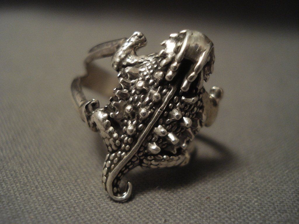 Advanced Native American Jewelry Silver Work Famous Artist Benny Yazzie Toad Native American Jewelry Silver Ring