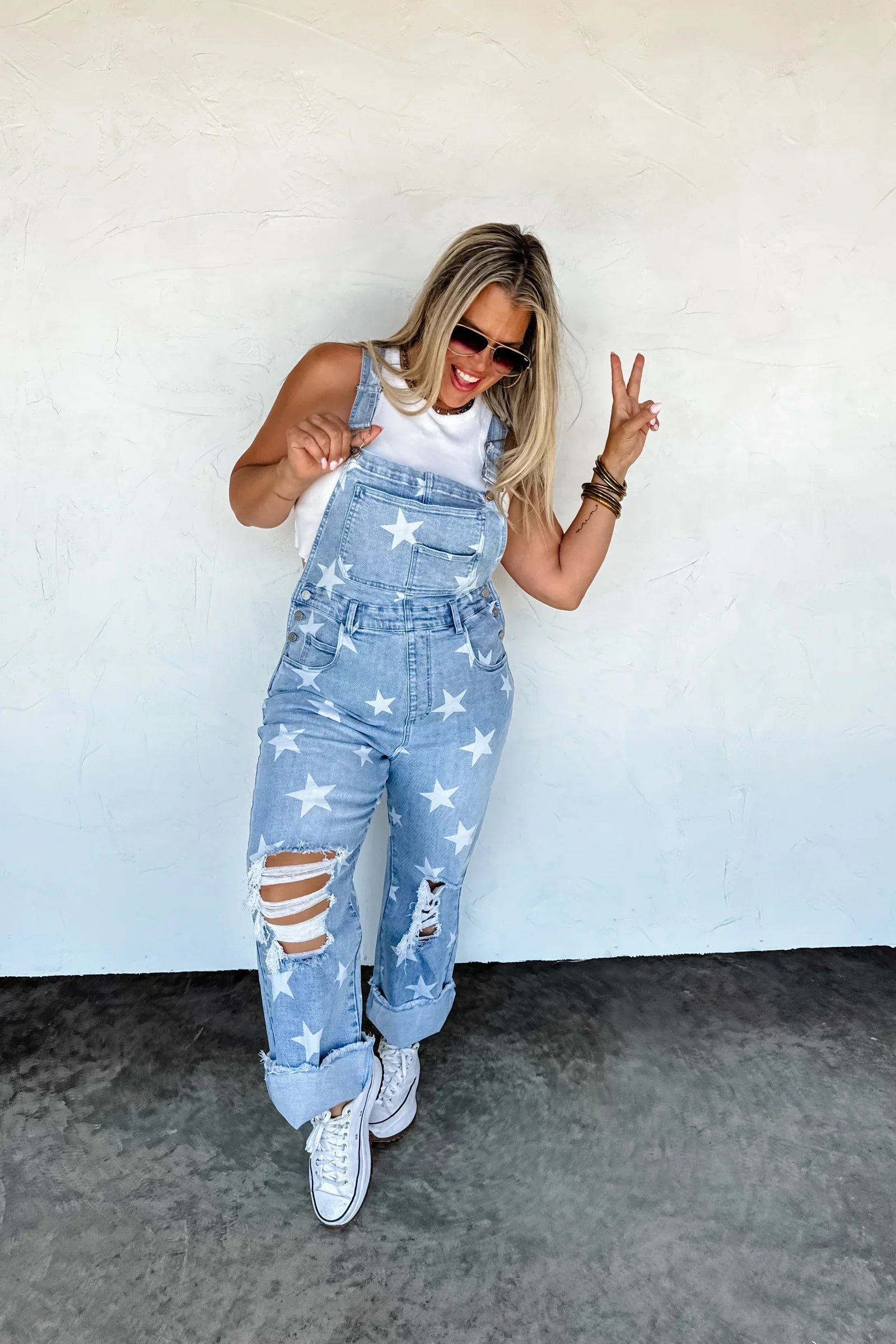 PREORDER: All Star Overalls - Trendy Denim Jumpsuit for Women & Men, Vintage Style Overalls with Adjustable Straps - Perfect for Casual Outfits, Streetwear Fashion, and Outdoor Adventures