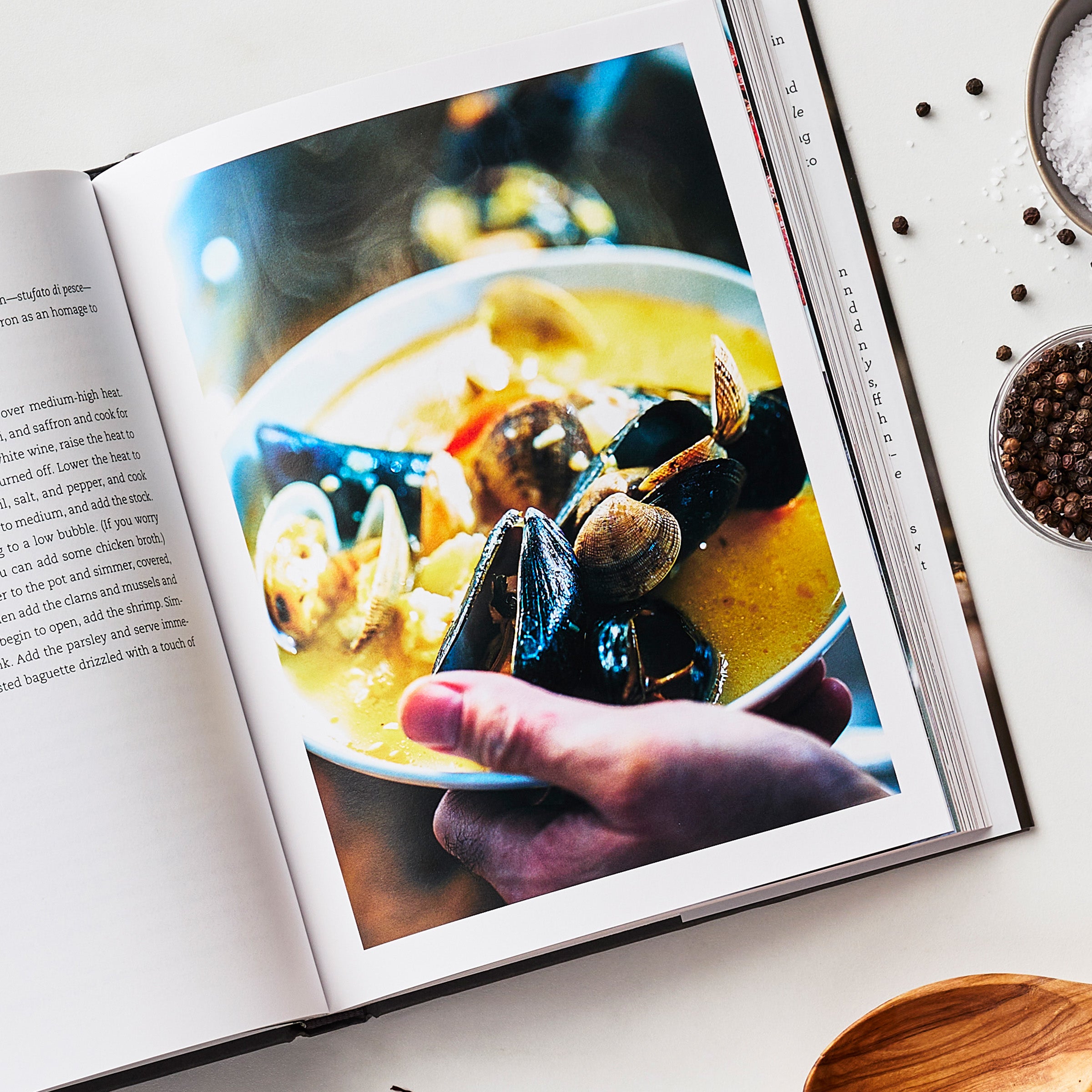 The Tucci Table Cookbook: Classic Italian Recipes for Home Cooking | Perfect for Family Dinners & Entertaining