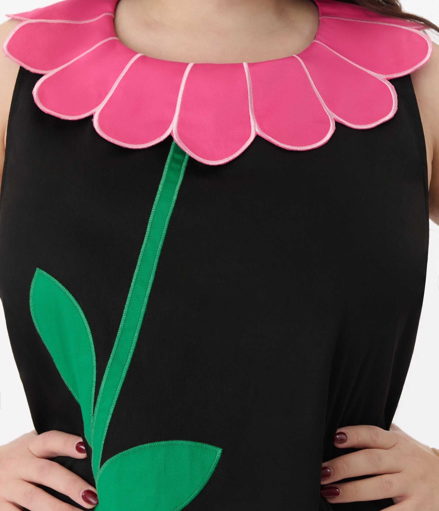 Smak Parlour Plus Size Black & Pink Floral Collar Cotton Shift Dress for Women | Casual Summer Office Wear | Comfortable & Stylish Everyday Outfit