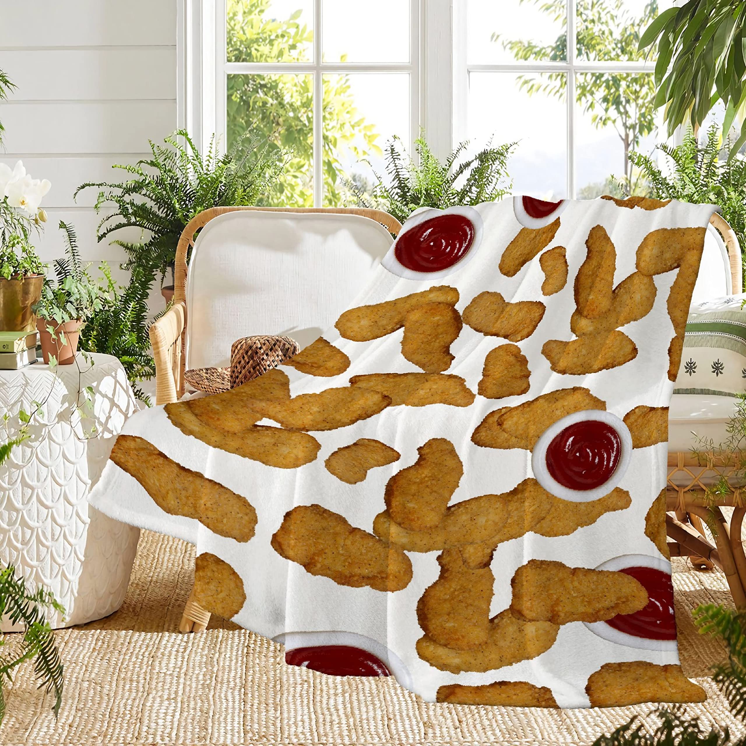 Super Soft Flannel Throw Blankets for Bed, Sofa & Couch - Oversized 120x90 Inch Fleece Blanket - Cozy Chicken Nuggets Design - Perfect for Home, Outdoor, Beach Picnics & Gift Giving