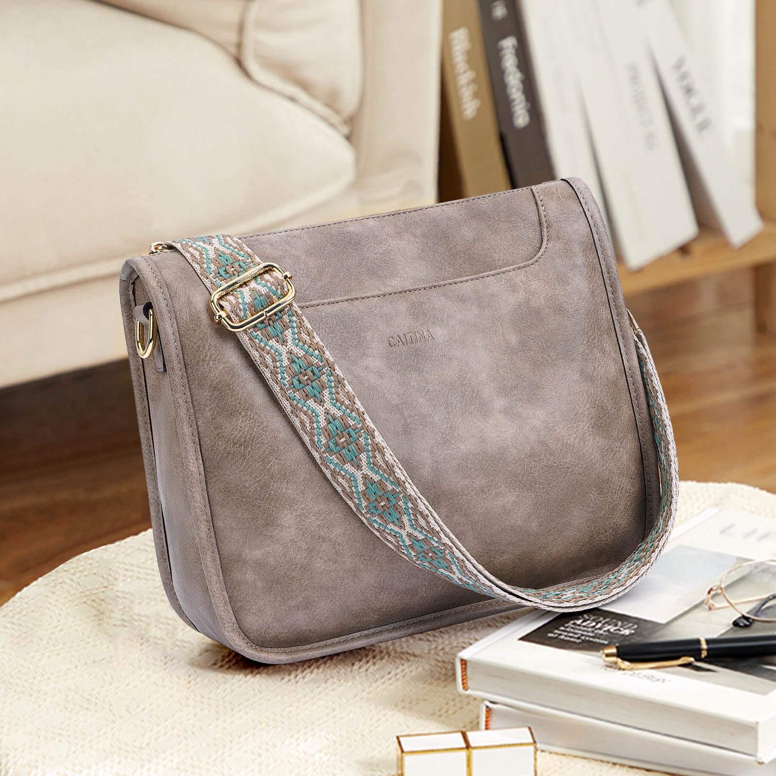 Trendy Vegan Leather Crossbody Bags for Women - Adjustable Shoulder Strap, Lightweight & Stylish - Perfect for Work, Travel & Everyday Use