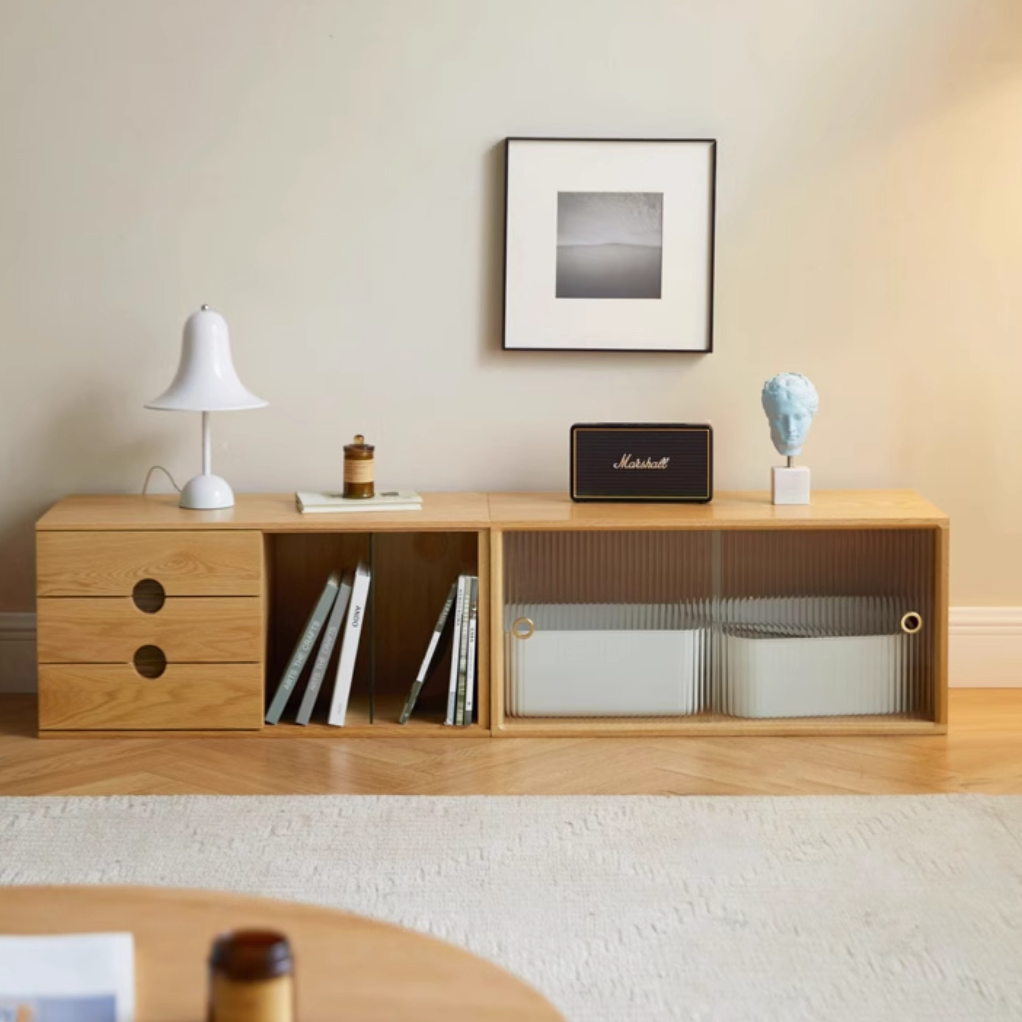 Oak Solid Wood Modern TV Stand - Stylish Entertainment Center for Living Room & Home Theater Setup