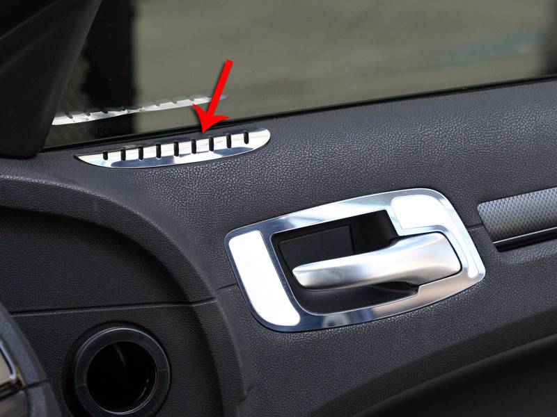 American Car Craft Defroster Vent Trim Plates for Chrysler 300 (2011-2013) - Premium Interior Upgrade for Enhanced Style & Comfort