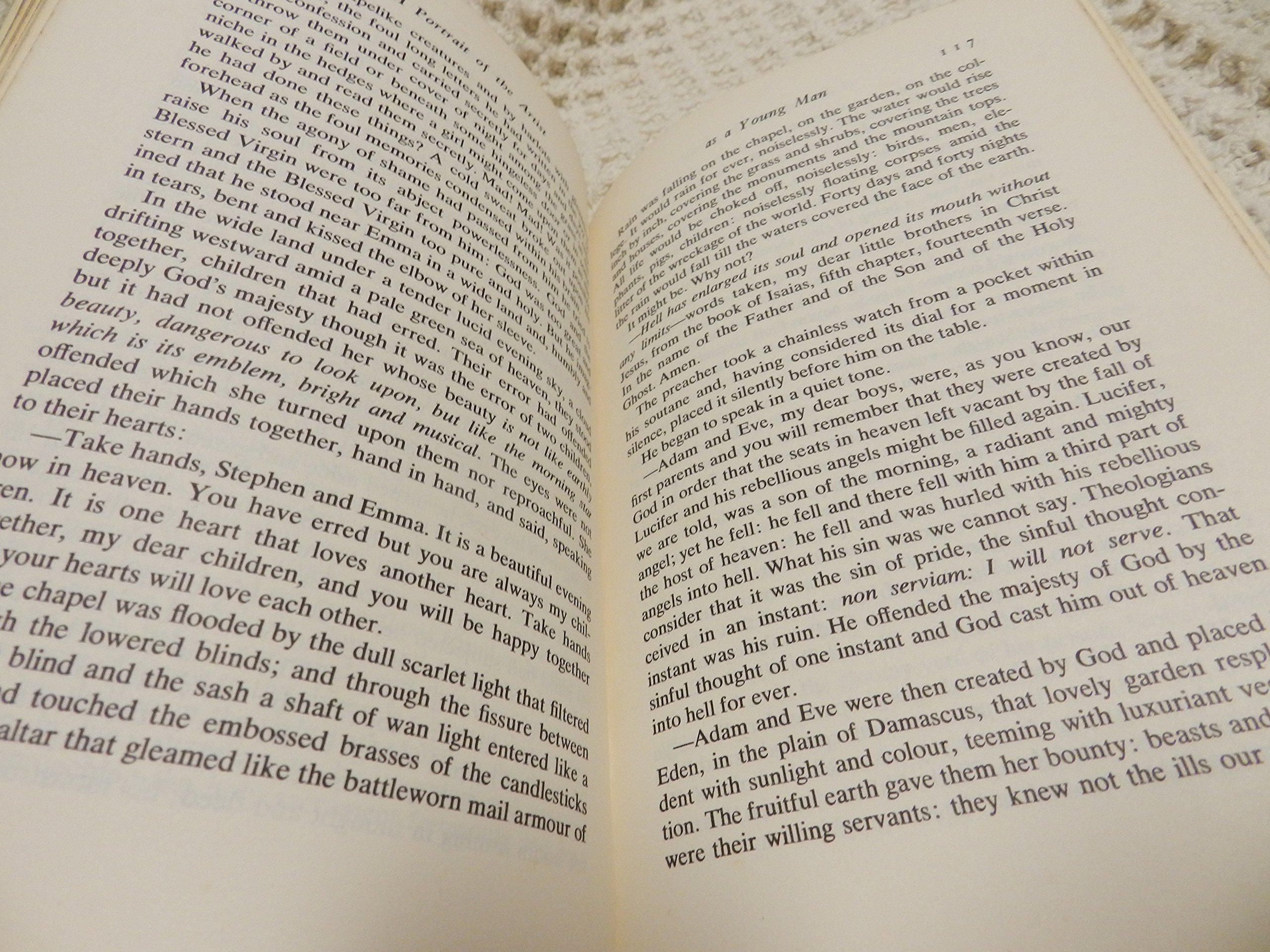 Portrait of the Artist as a Young Man by James Joyce - Oxford World's Classics Hardcover Edition | Classic Literature, Modernist Novel & Coming-of-Age Story | Perfect for Book Clubs, Literature Studies & Personal Reading